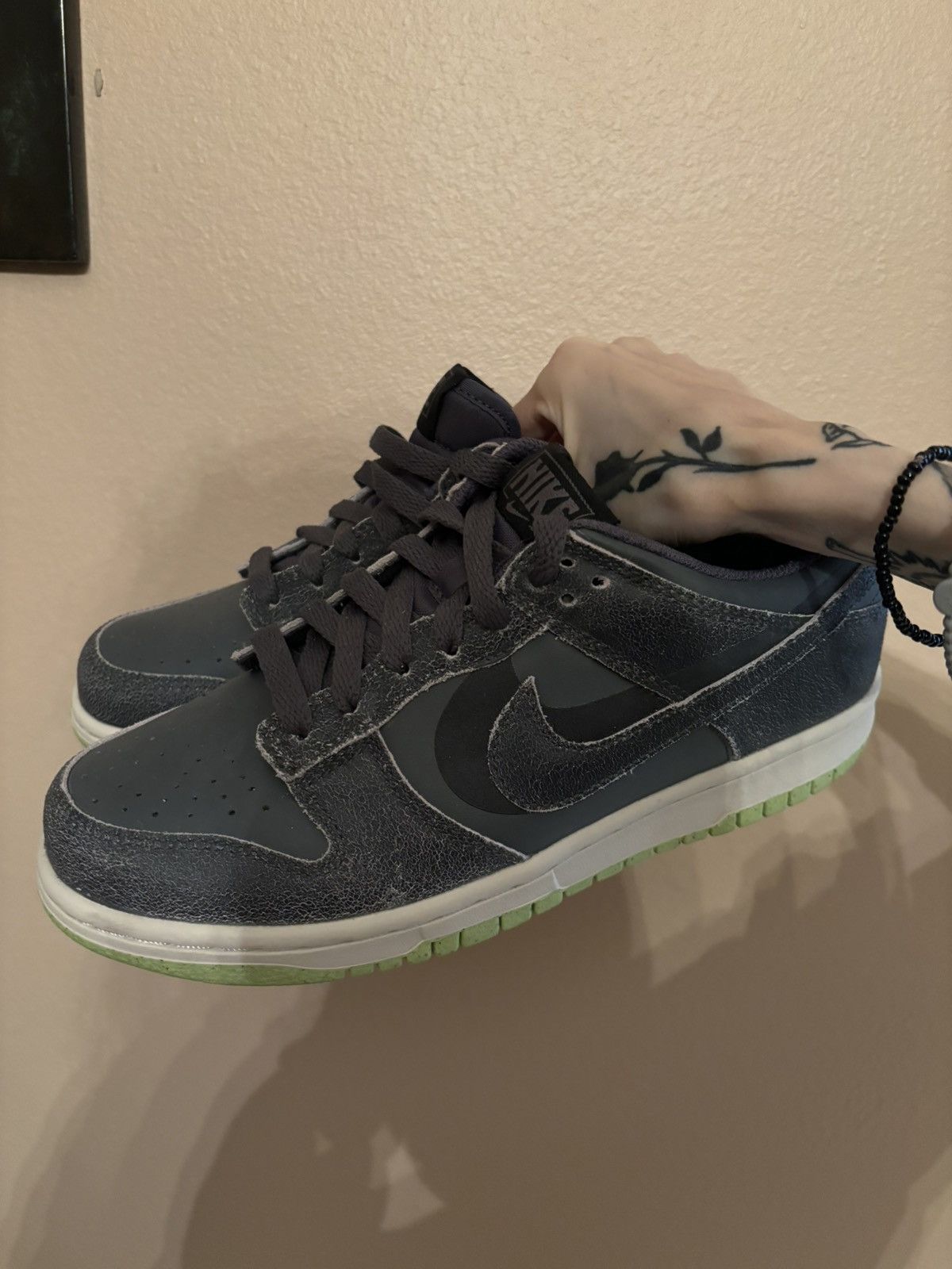 Nike × Vintage Dunk Low SE GS ‘Halloween - Cauldron’ Size US 6 / EU 39 - 6 Thumbnail