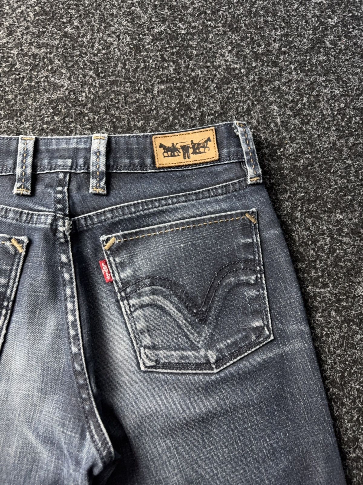 Levi's × Vintage Levi’s 627 Straight Fit Distressed Jeans Y2K Style Size 27" / US 4 / IT 40 - 12 Thumbnail