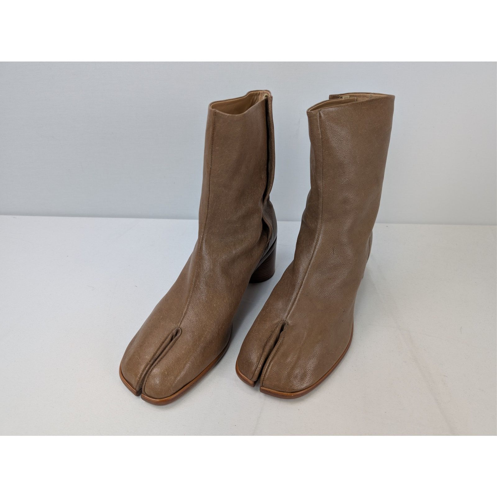 Maison Margiela o1rshd1 Tabi High Boots in Brown Size US 12 / EU 45 - 8 Thumbnail