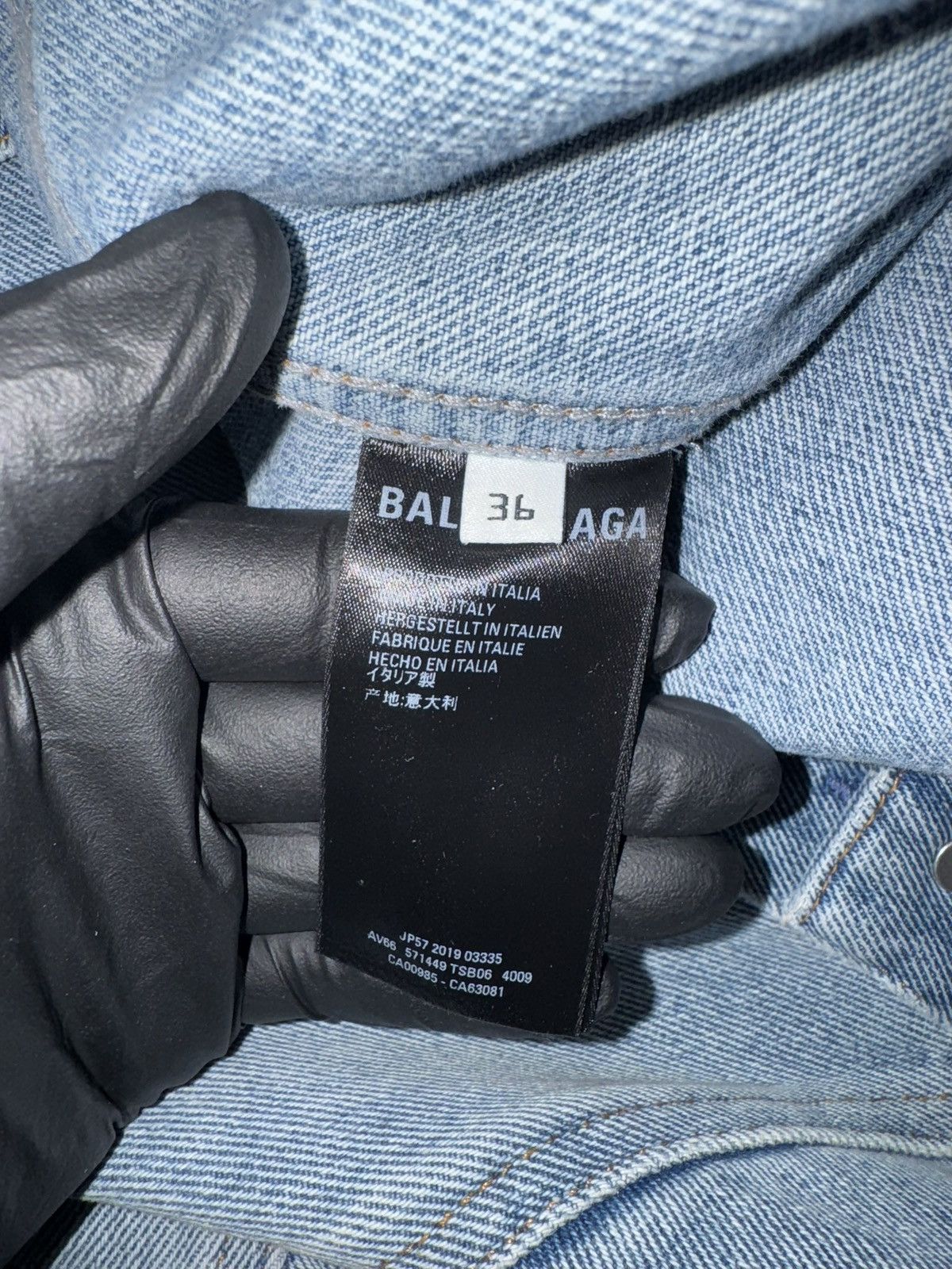 Balenciaga BALENCIAGA RHINESTONE DENIM JACKET Size US M / EU 48-50 / 2 - 5 Thumbnail