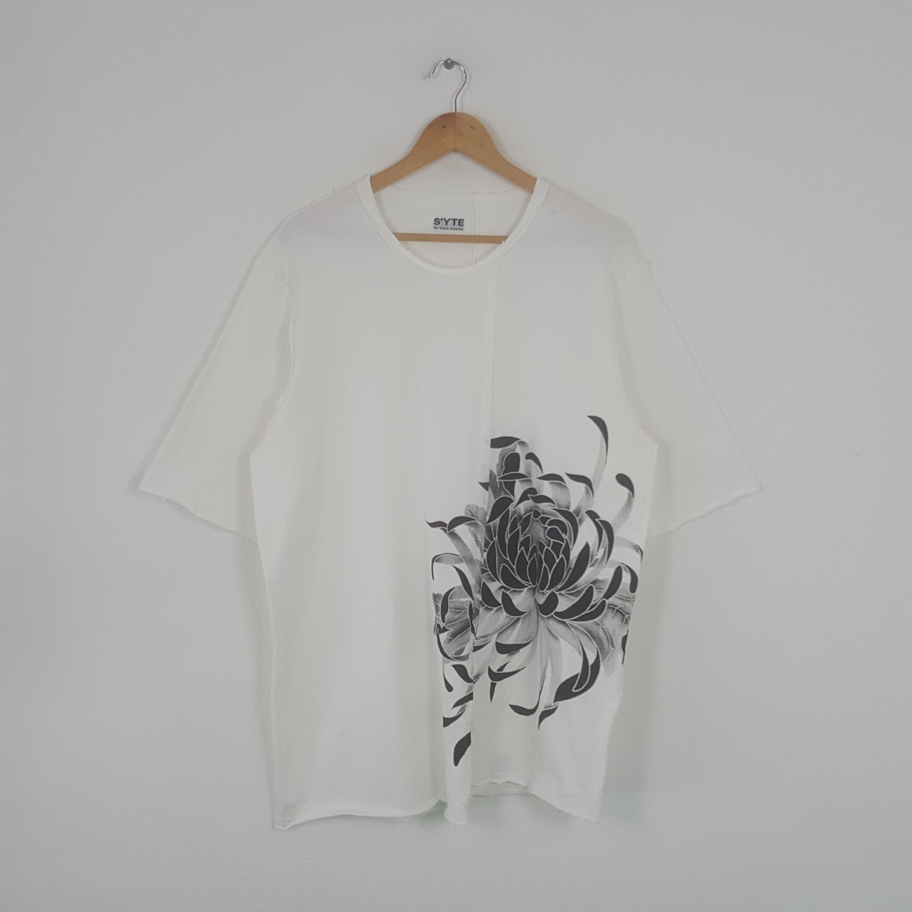 Vintage × Yohji Yamamoto Vintage Yohji Yamamoto Japanese Designer Tshirt Size US XL / EU 56 / 4 - 1 Thumbnail