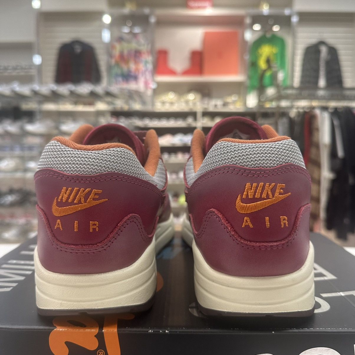 Nike × Patta Size 9.5 - Nike x Patta Air Max 1 Maroon - DO9549-001 Size US 9.5 / EU 42-43 - 4 Thumbnail