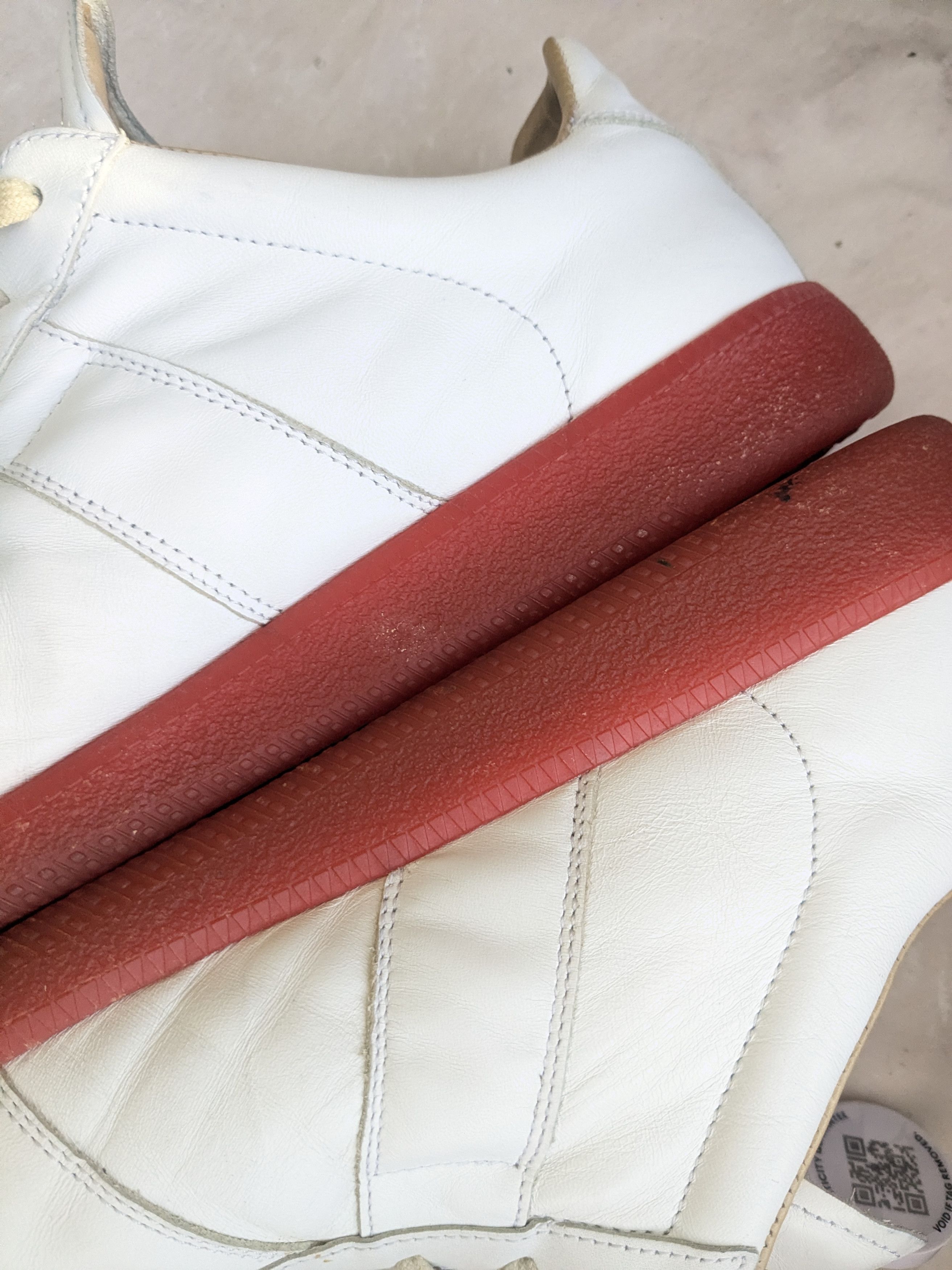 Maison Margiela Maison Margiela Replica GAT White Red 11 44 Leather Size US 11 / EU 44 - 10 Thumbnail