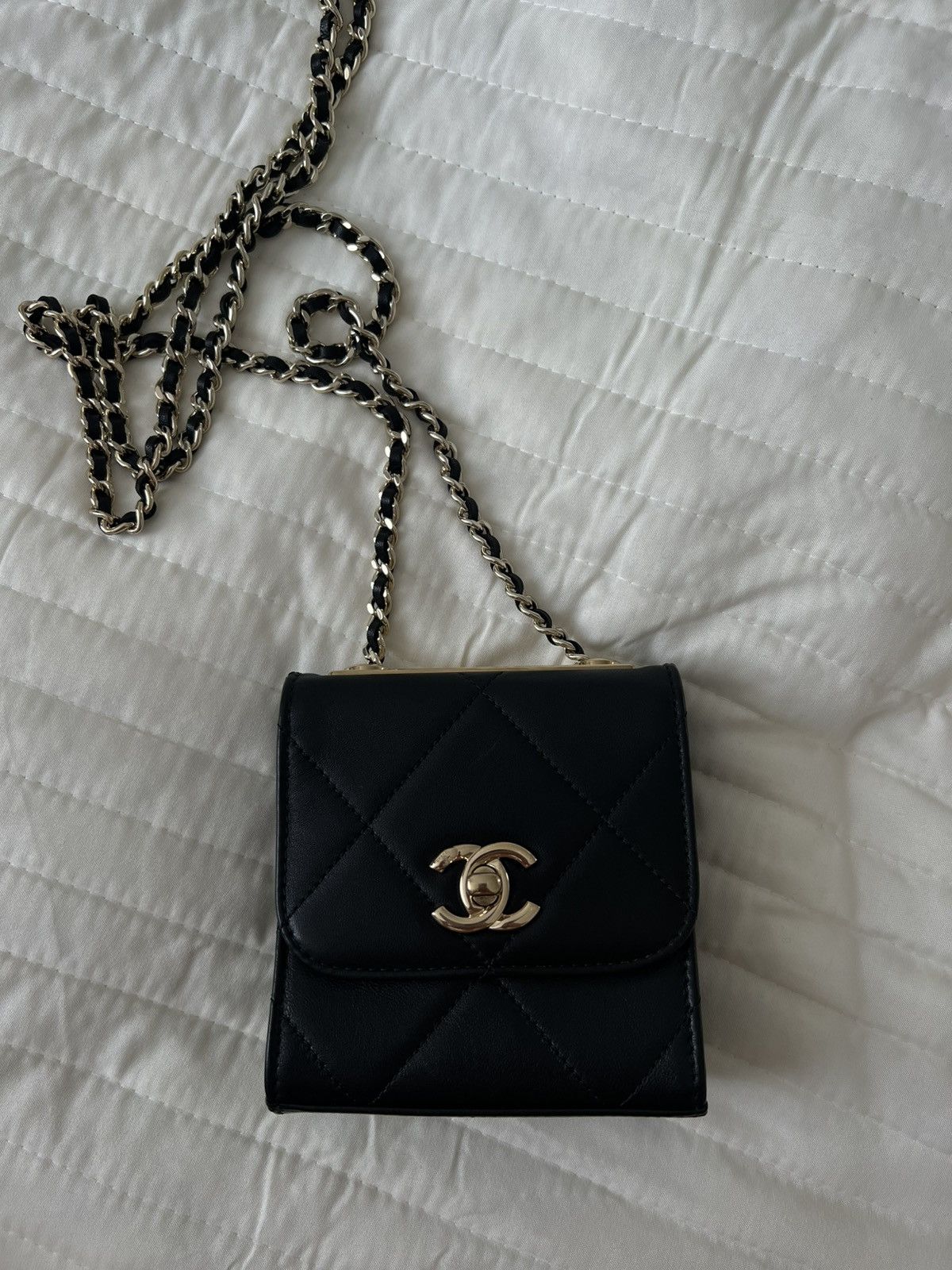 Chanel Chanel Lambskin Quilted Mini Trendy CC Chain Wallet Black Size ONE SIZE - 14 Thumbnail