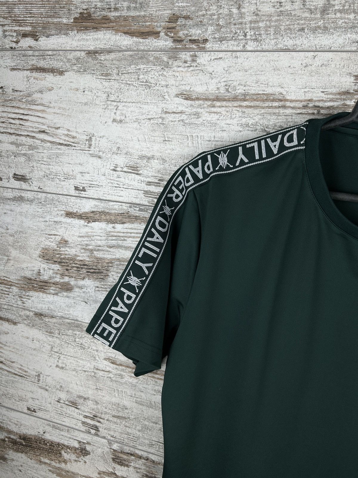 Daily Paper Mens Vintage Daily Paper T Shirt streetwear rap tee y2k Size US XL / EU 56 / 4 - 3 Thumbnail