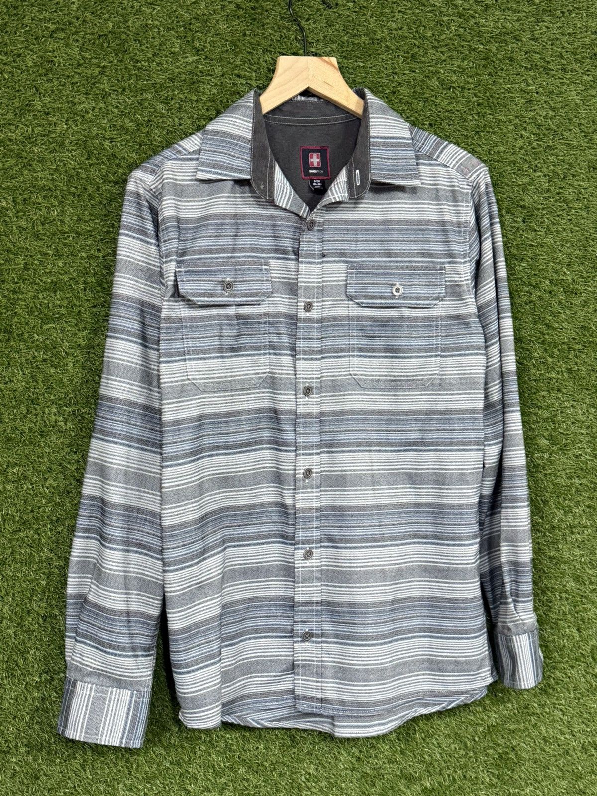 Vintage Vintage Swisstech Swiss Hombre Aztec Work Long Sleeve Shirt Size US S / EU 44-46 / 1 - 1 Thumbnail