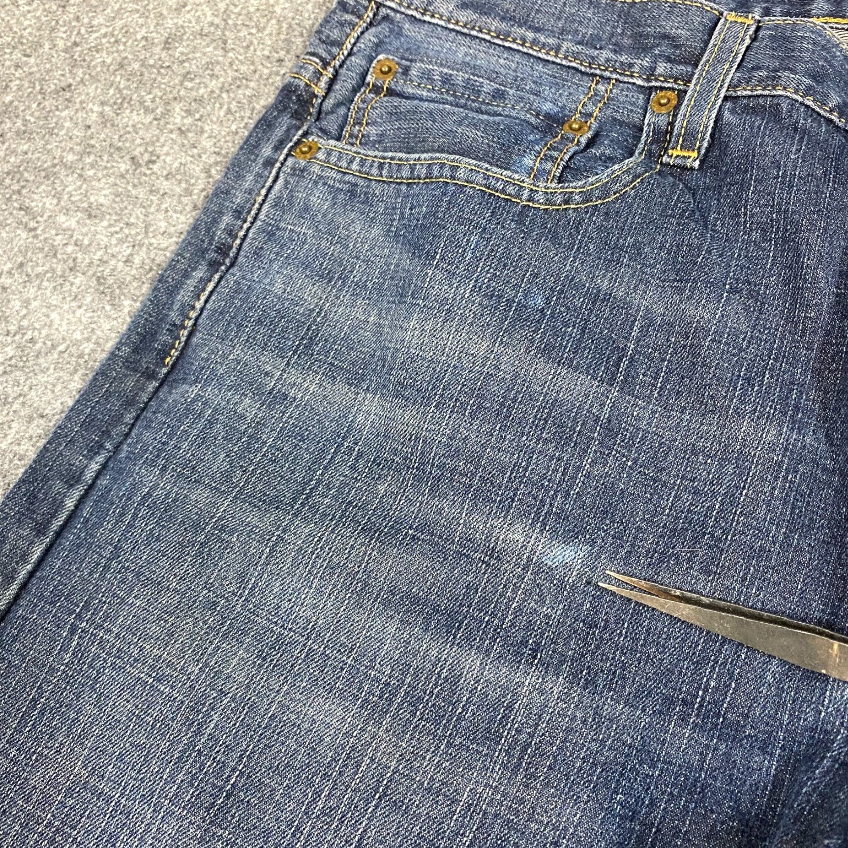 Levi's Levi's 569 Jeans 32 x 29 Blue Zip Fly 100% Cotton Denim Straight Regular Men Jeans Size US 32 / EU 48 - 7 Thumbnail