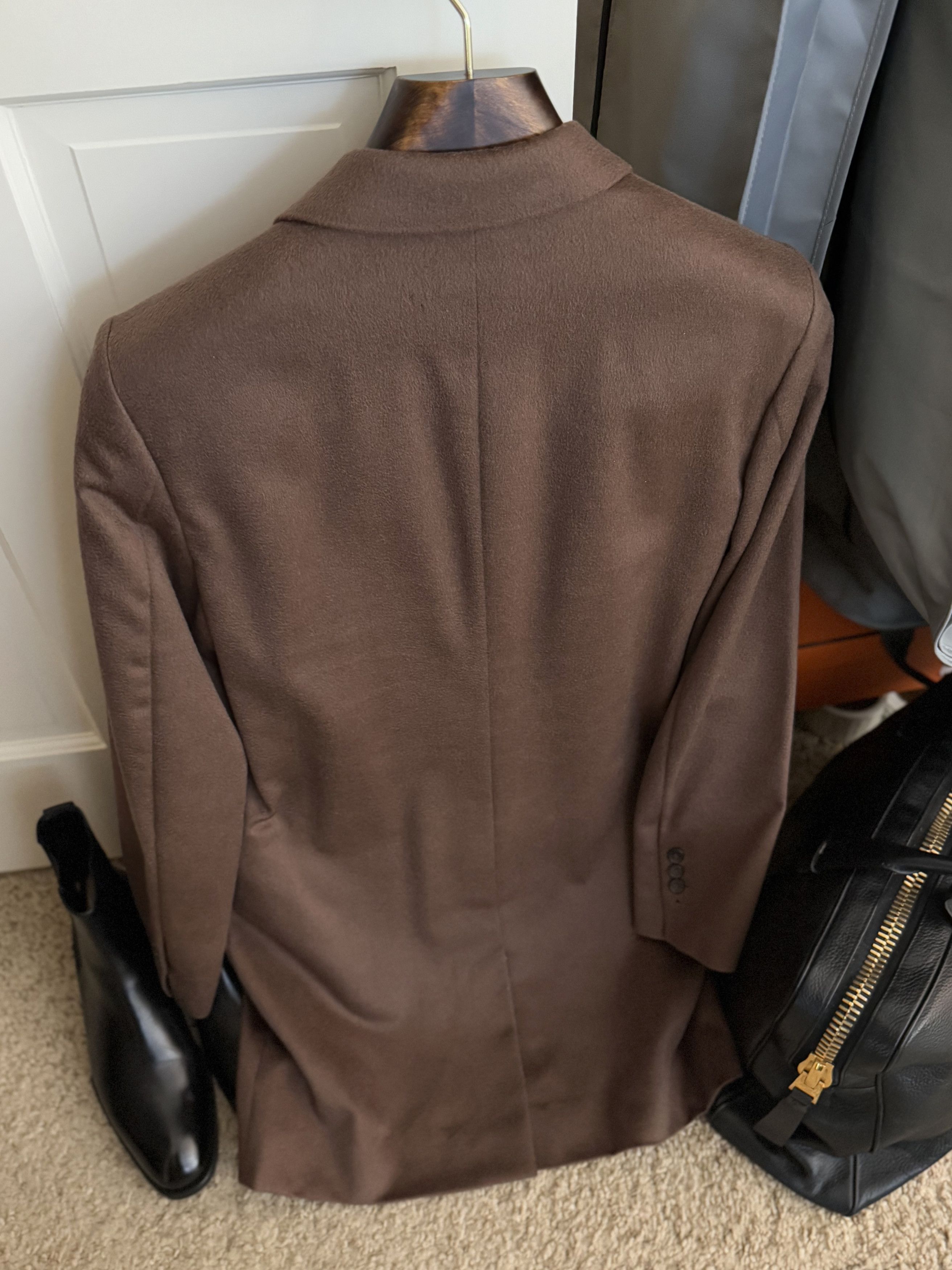 AMI Coveted $2K AMI Cashmere, Chris Evans Knives Out inspired Size US S / EU 44-46 / 1 - 18 Thumbnail