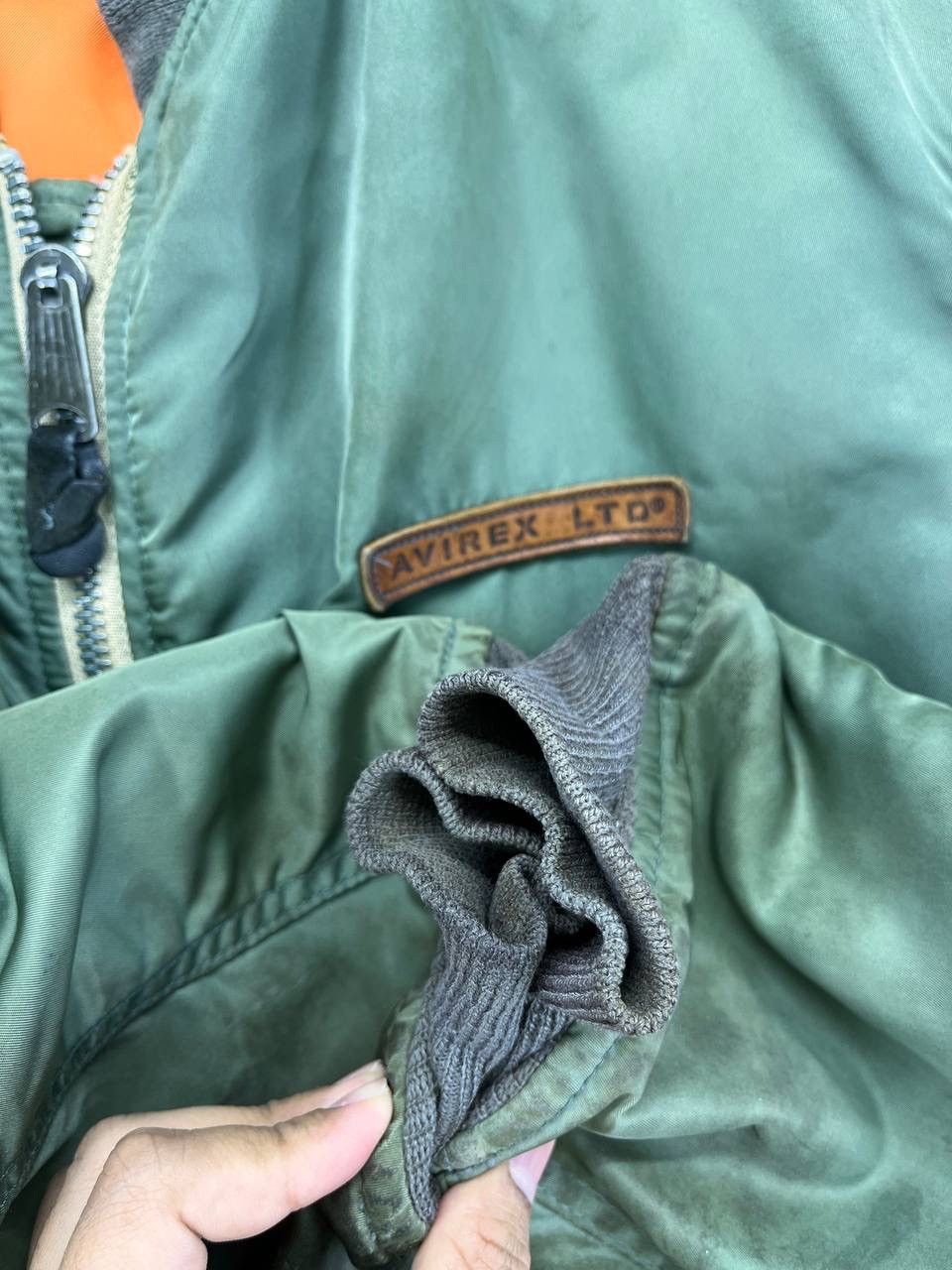 Avirex Vintage Avirex Trashed Rare Bomber Jacket Size US M / EU 48-50 / 2 - 9 Thumbnail