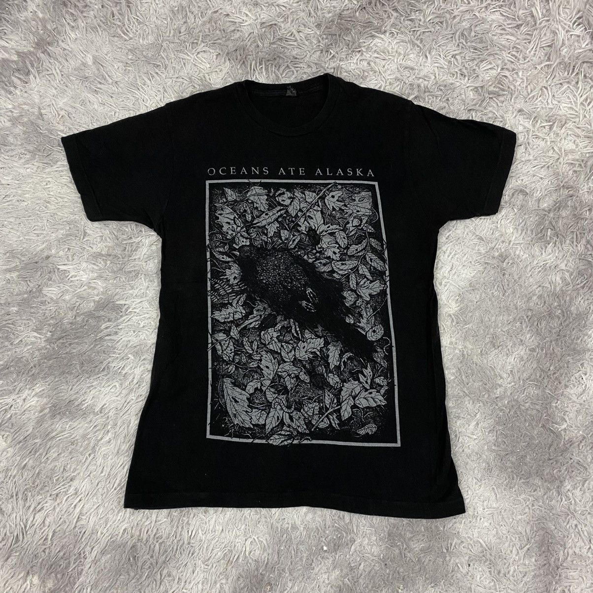 Band Tees × Tultex × Vintage Metalcore band oceans ate alaska Size US M / EU 48-50 / 2 - 1 Thumbnail