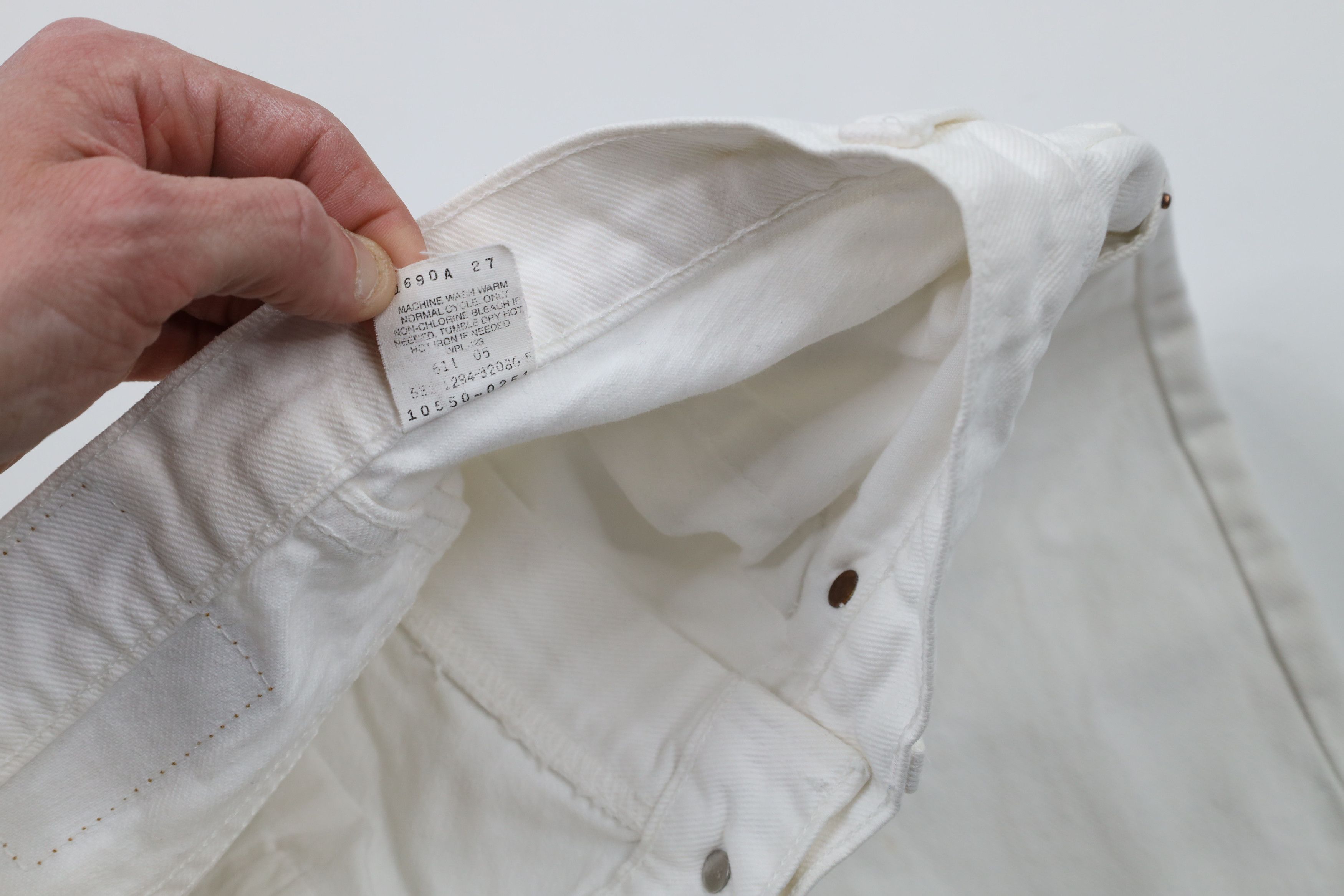 Levi's × Vintage Vintage 90s Levis 550 Fit Tapered Leg Denim Jeans White USA Size 28" / US 6 / IT 42 - 10 Thumbnail