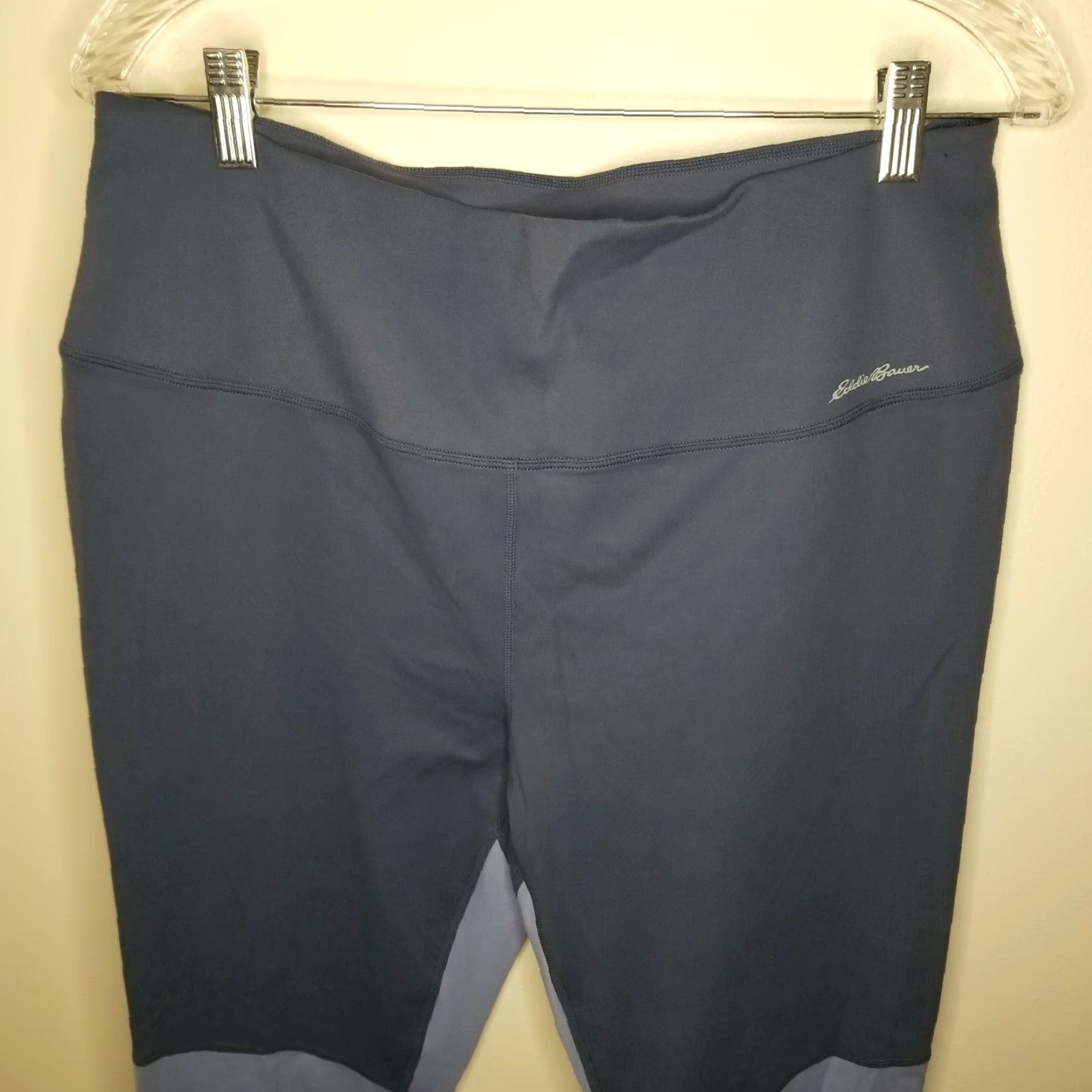 Eddie Bauer Eddie Bauer Womens Yoga Leggings Full Length Purple Blue Size XL Size 40" / US 18 - 2 Thumbnail