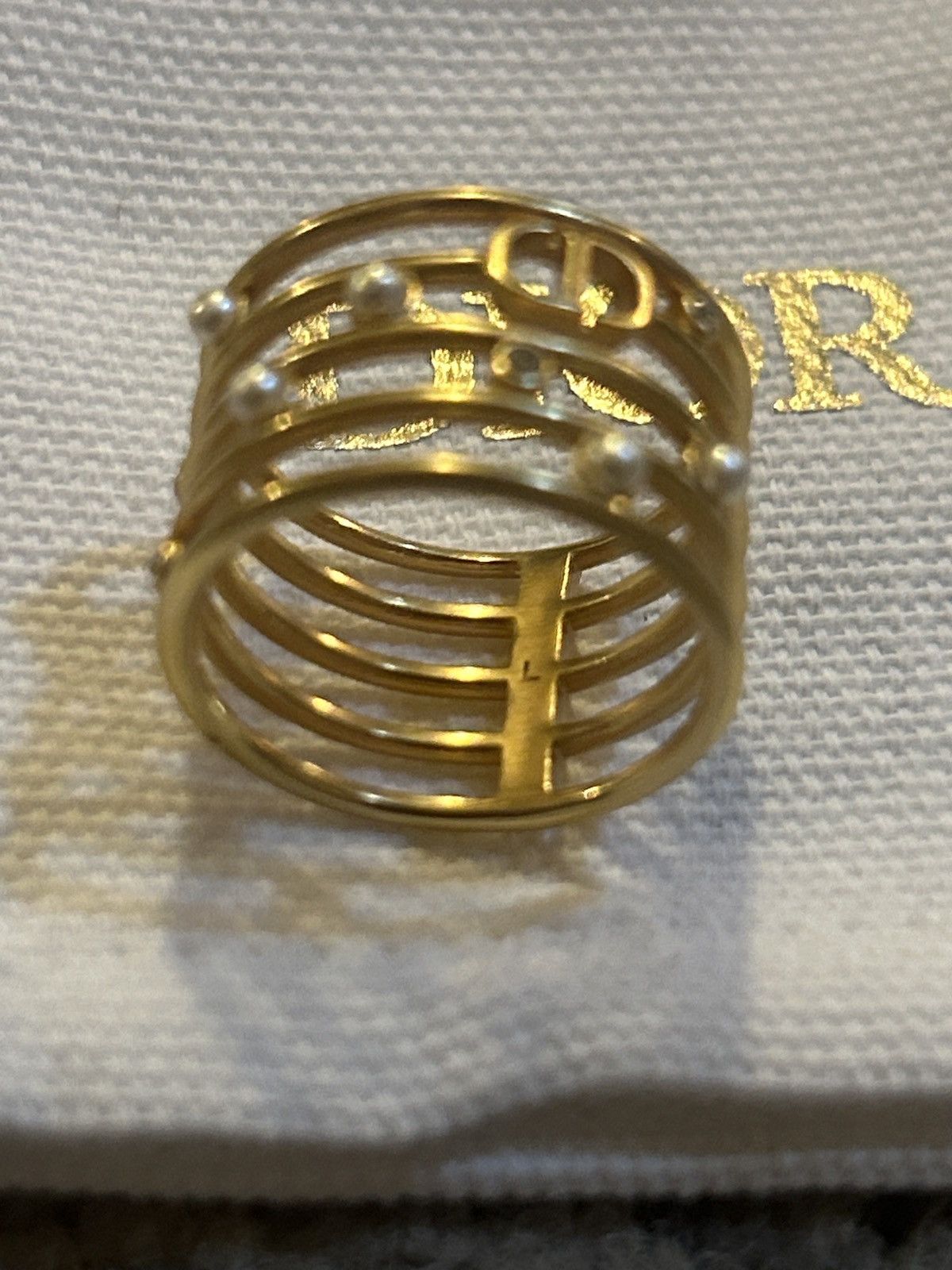Dior Dior D-BACKSTAGE RING Gold-Finish Metal White Resin Pearls Size ONE SIZE - 7 Thumbnail