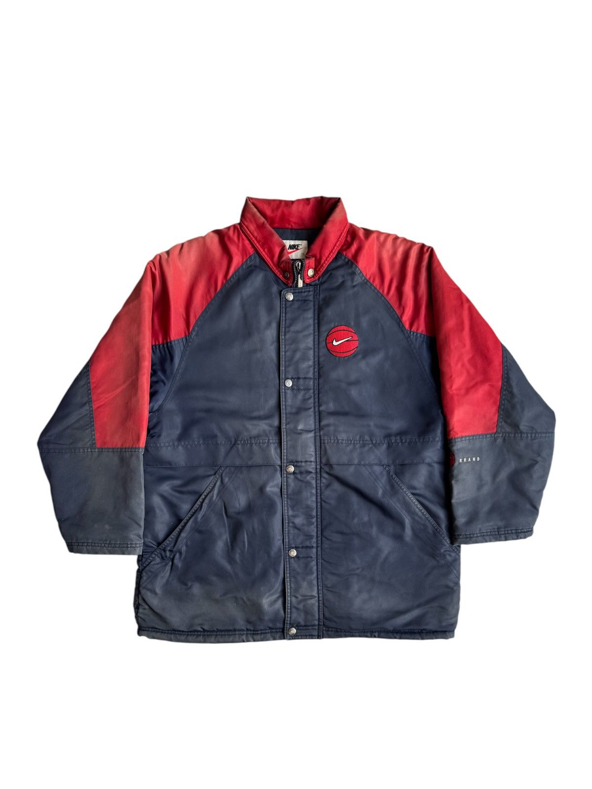 Nike VERY RARE VINTAGE JACKET NIKE BASKETBALL SPELL OUT Size US L / EU 52-54 / 3 - 2 Thumbnail