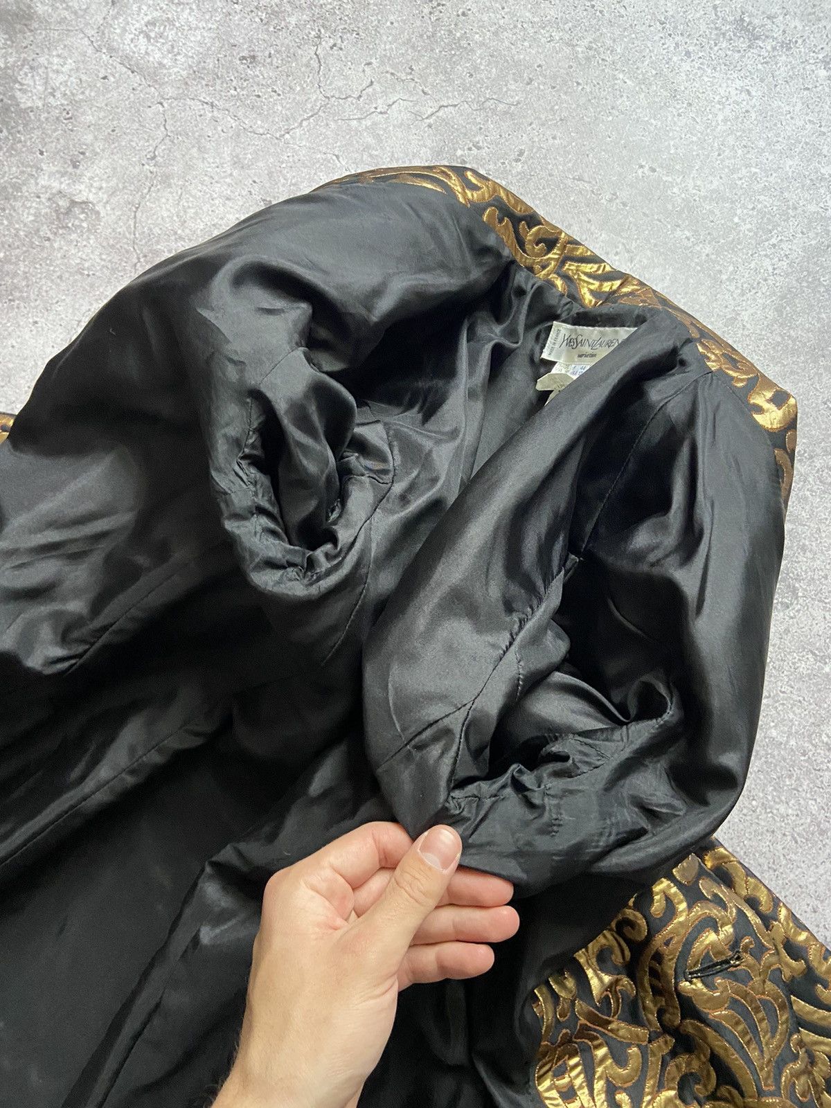 Yves Saint Laurent Yves Saint Laurent Variation Gold Jacquard Pattern Blazer Size XL / US 12-14 / IT 48-50 - 17 Thumbnail