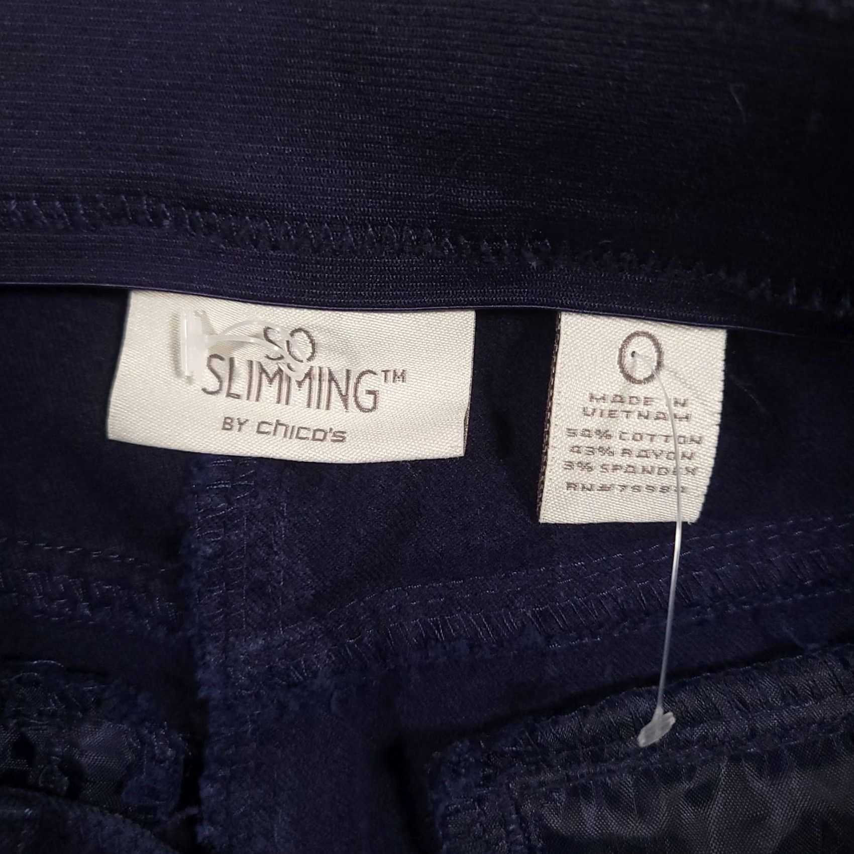 Vintage Chico's So Slimming Pants Jeans Womens 0 Blue Ankle Stretch Denim Size S Slimming Pockets Size 28" / US 6 / IT 42 - 8 Thumbnail