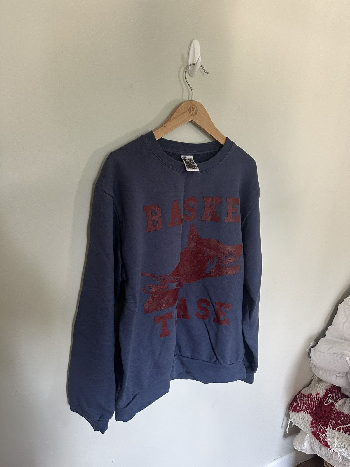 basketcase gallery Basketcase Gallery RAW Crewneck Size US L / EU 52-54 / 3 - 2 Thumbnail