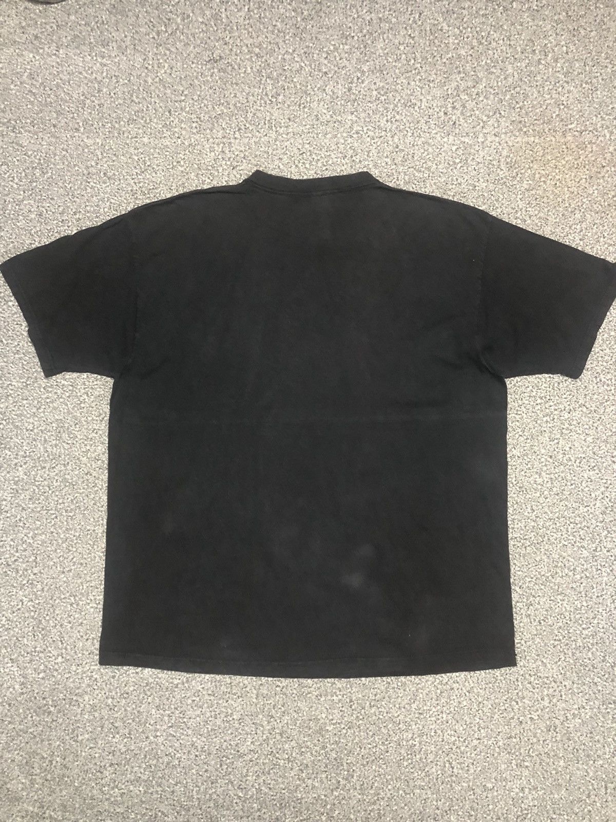 Vintage Vintage 90s Sunfaded Planet Hollywood Walt Disney Tee Size US XXL / EU 58 / 5 - 11 Thumbnail