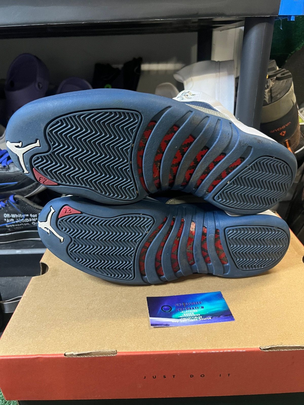 Nike Jordan 12 French blue size 10.5men/12women Size US 10.5 / EU 43-44 - 8 Thumbnail
