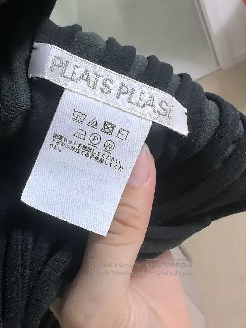 Issey Miyake Issey Miyake size:one size Pleated Knit Top Black Size XXS / US 00 / IT 34 - 2 Thumbnail