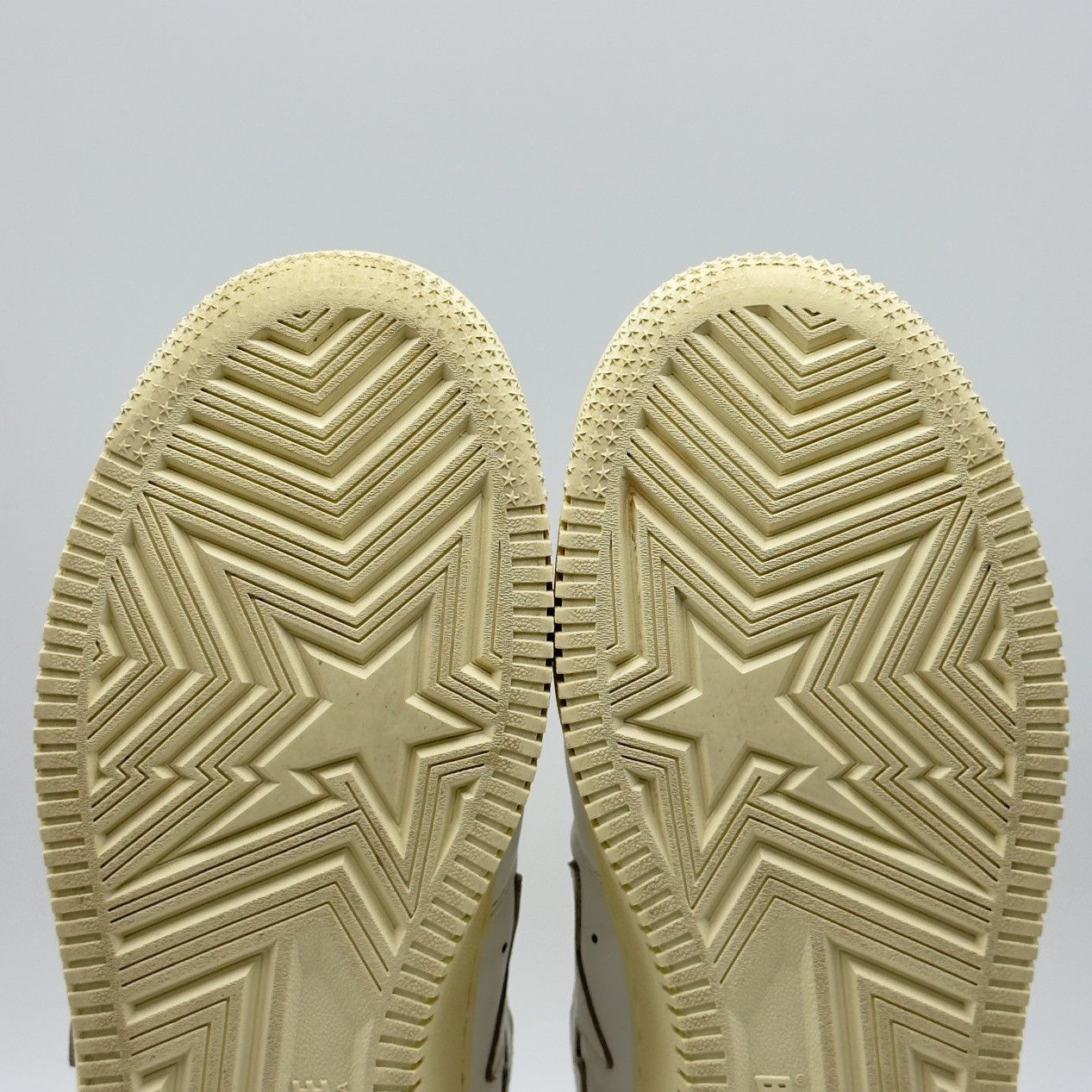 Bape A Bathing Ape Bapesta Suede Heel White 2021 Size US 9.5 / EU 42-43 - 12 Thumbnail