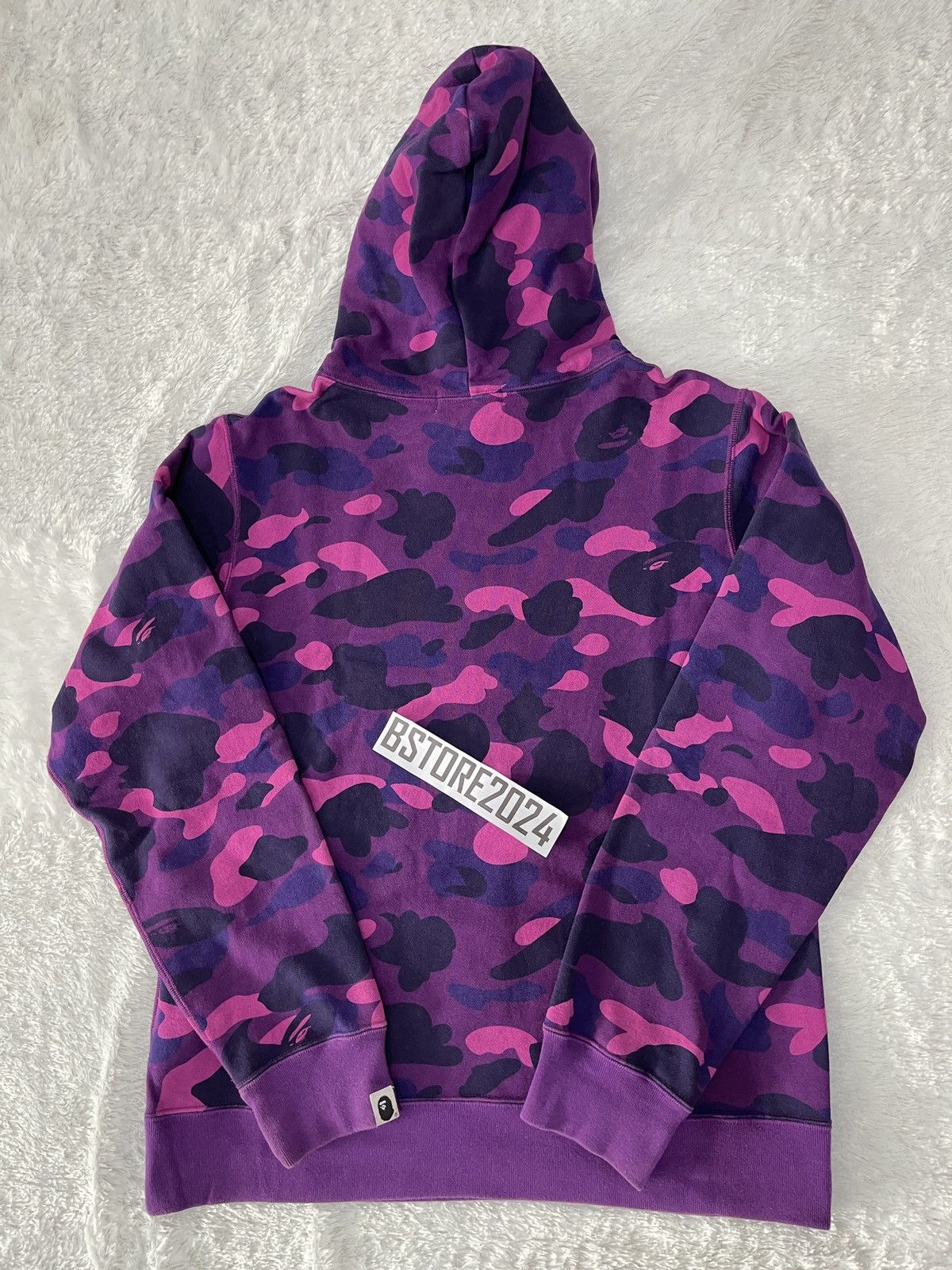 Undefeated BAPE x Undefeated purple camo Size US M / EU 48-50 / 2 - 4 Thumbnail