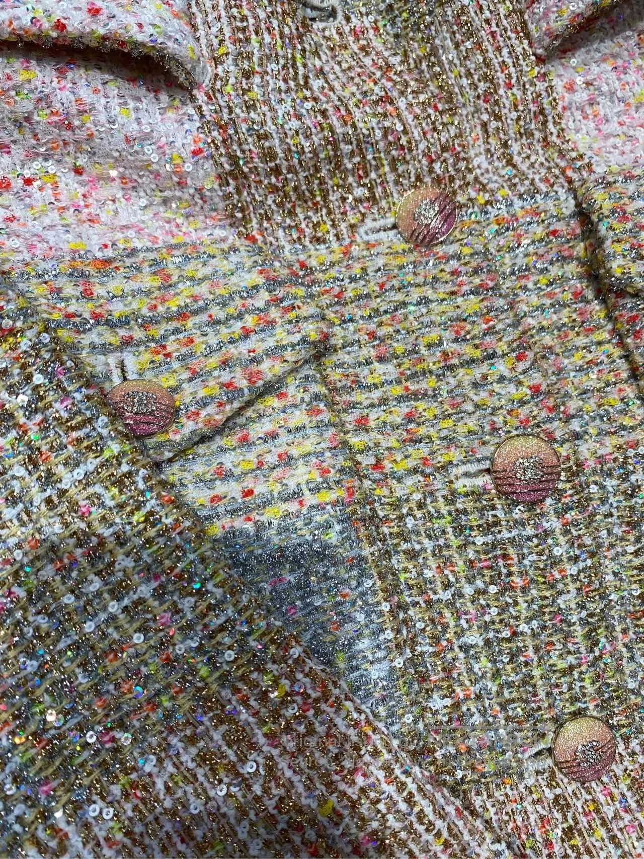 Chanel Chanel 24C Sequin Diamond Button Jacket. Size US XS / EU 42 / 0 - 4 Thumbnail
