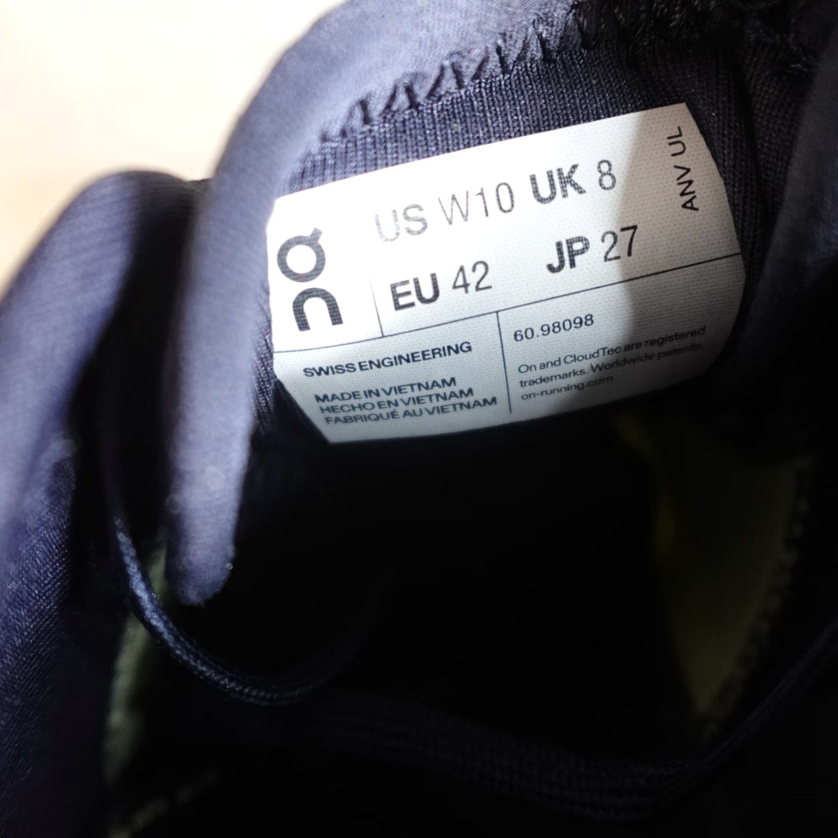 Vintage On Cloud X Womens Sneakers 10 Gray Cloud X on Cloud Sneaker Womens Size 10 Gray Shoes Running & Jogging Casual Activewear Size US 10 / IT 40 - 6 Thumbnail