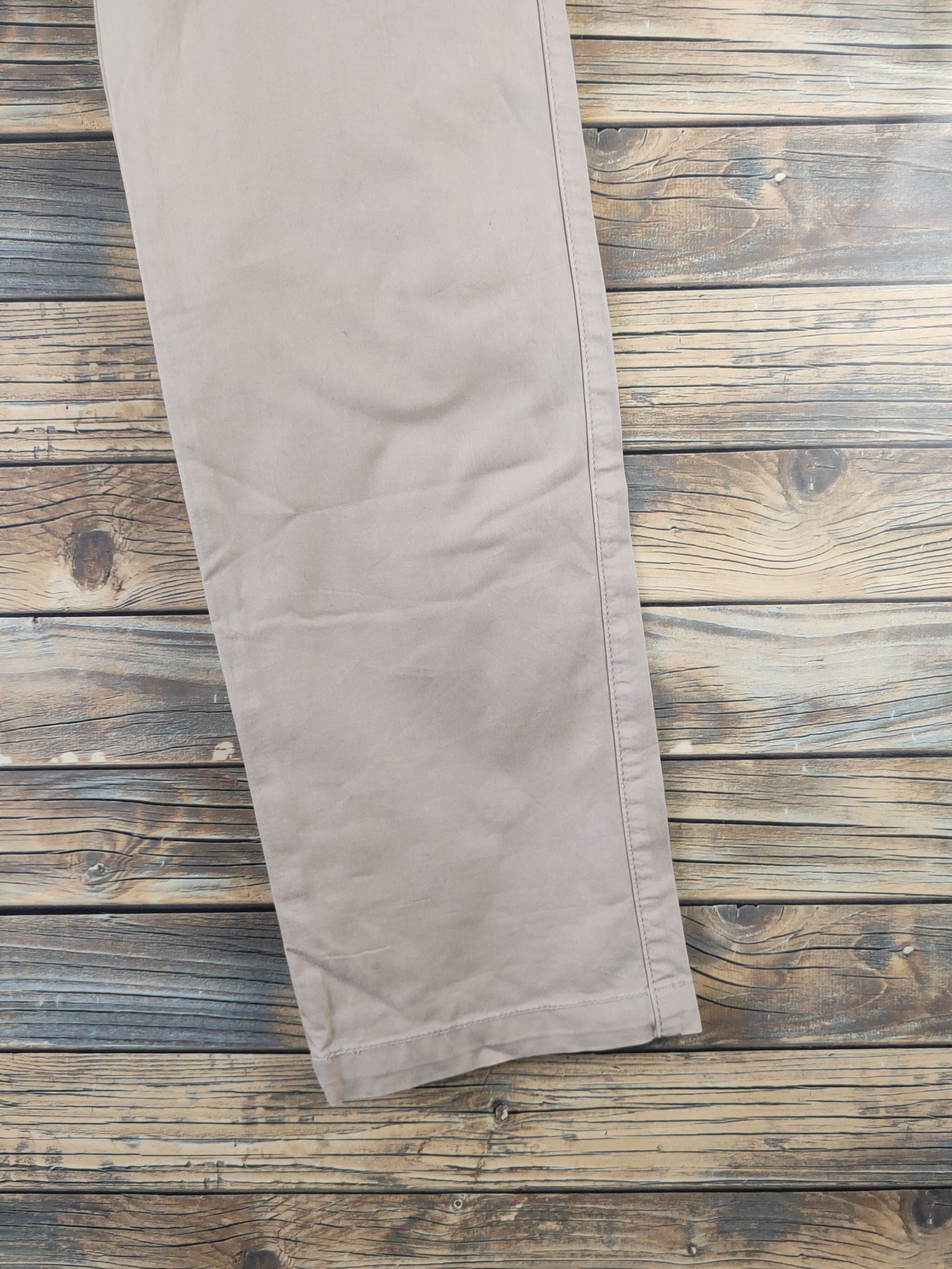 Japanese Brand DL Uniqlo Beige Multipocket Tactical Cargo Pants #1904 Size US 31 - 6 Thumbnail