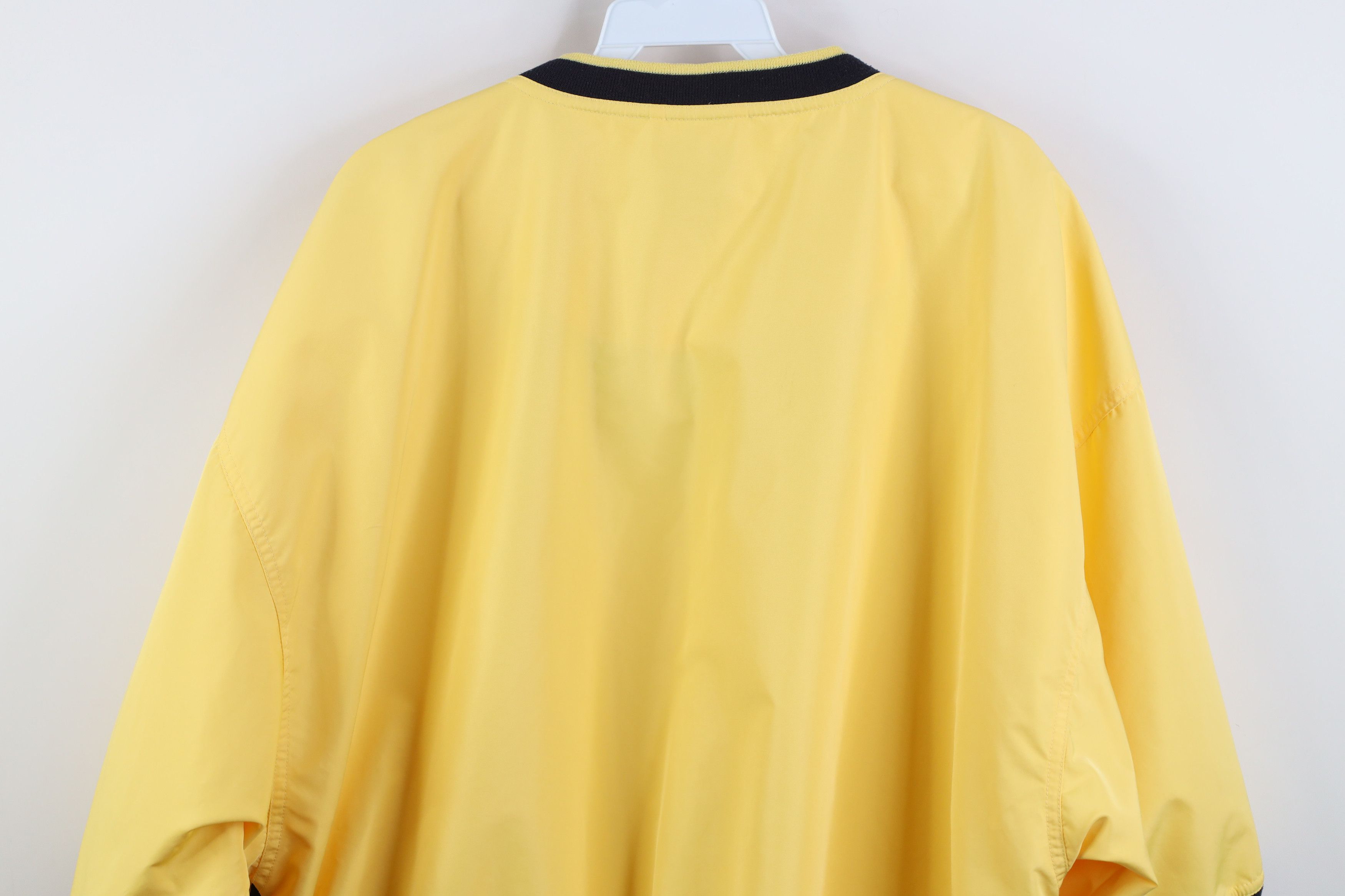 Vintage Vintage University of Michigan Short Sleeve Golf Rain Jacket Size US XL / EU 56 / 4 - 13 Thumbnail