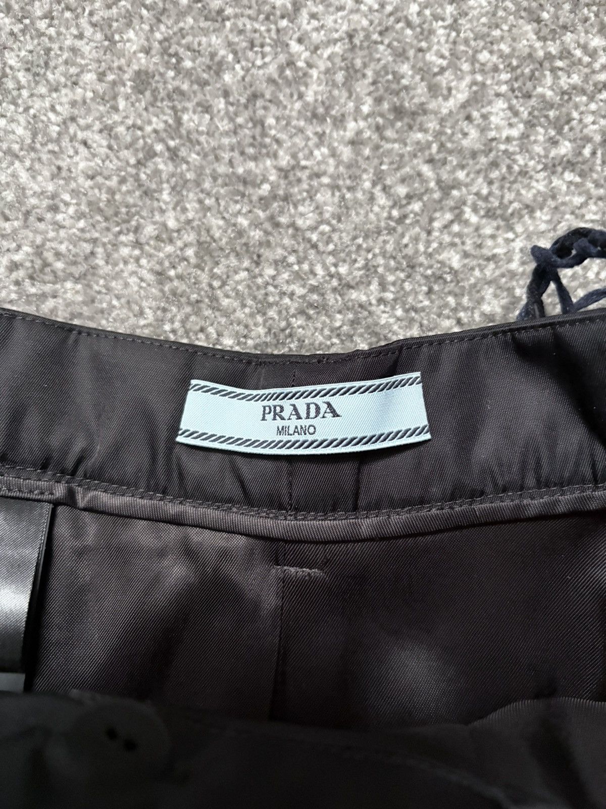 Prada Prada Re-Nylon High Rise Pleated Skirt RRP $1,910 Size 25" / US 0 / IT 36 - 5 Thumbnail