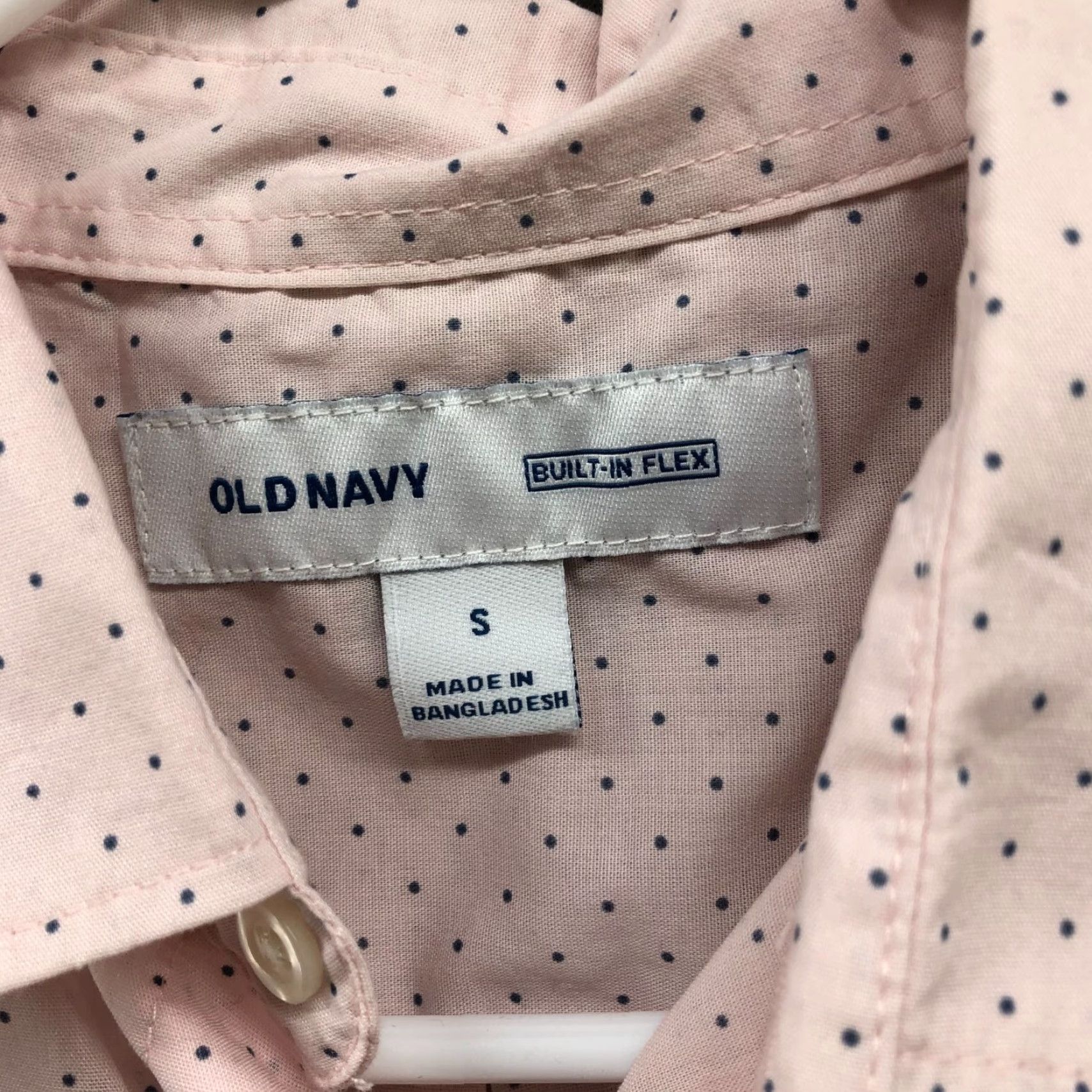 Old Navy VINTAGE Old Navy Pink Polka Dot Button-Up Shirt Mens S Short Sleeve Lightweight Stretch Casual Size US S / EU 44-46 / 1 - 7 Thumbnail