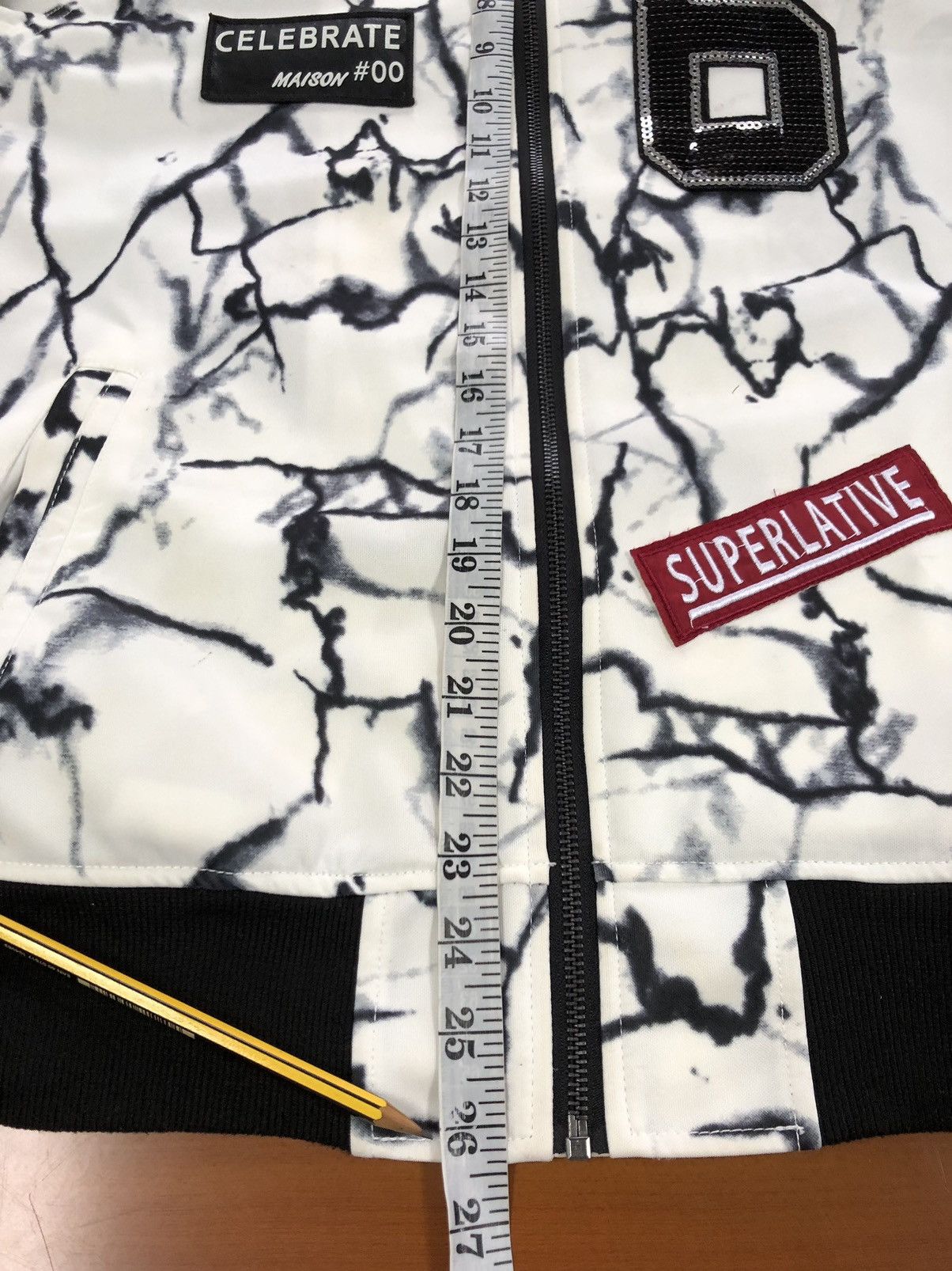 Grailed Growth By Grails Marble Print Bomber Jacket Size US L / EU 52-54 / 3 - 16 Thumbnail