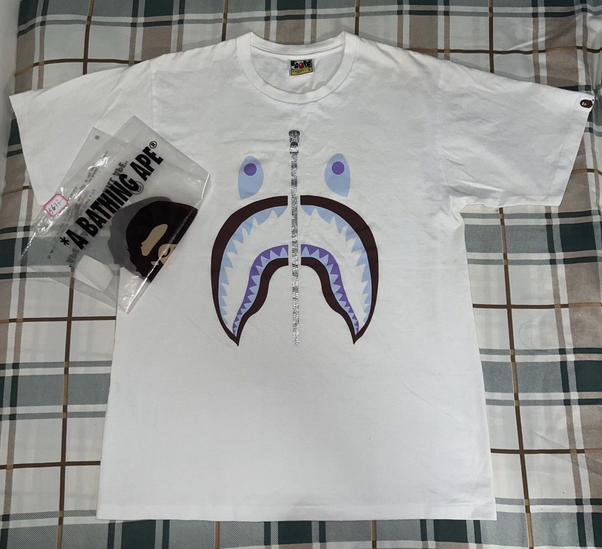 Bape BAPE OG Nigo Era White Blue Brown Red Limited Shark Tee Size US L / EU 52-54 / 3 - 1 Thumbnail