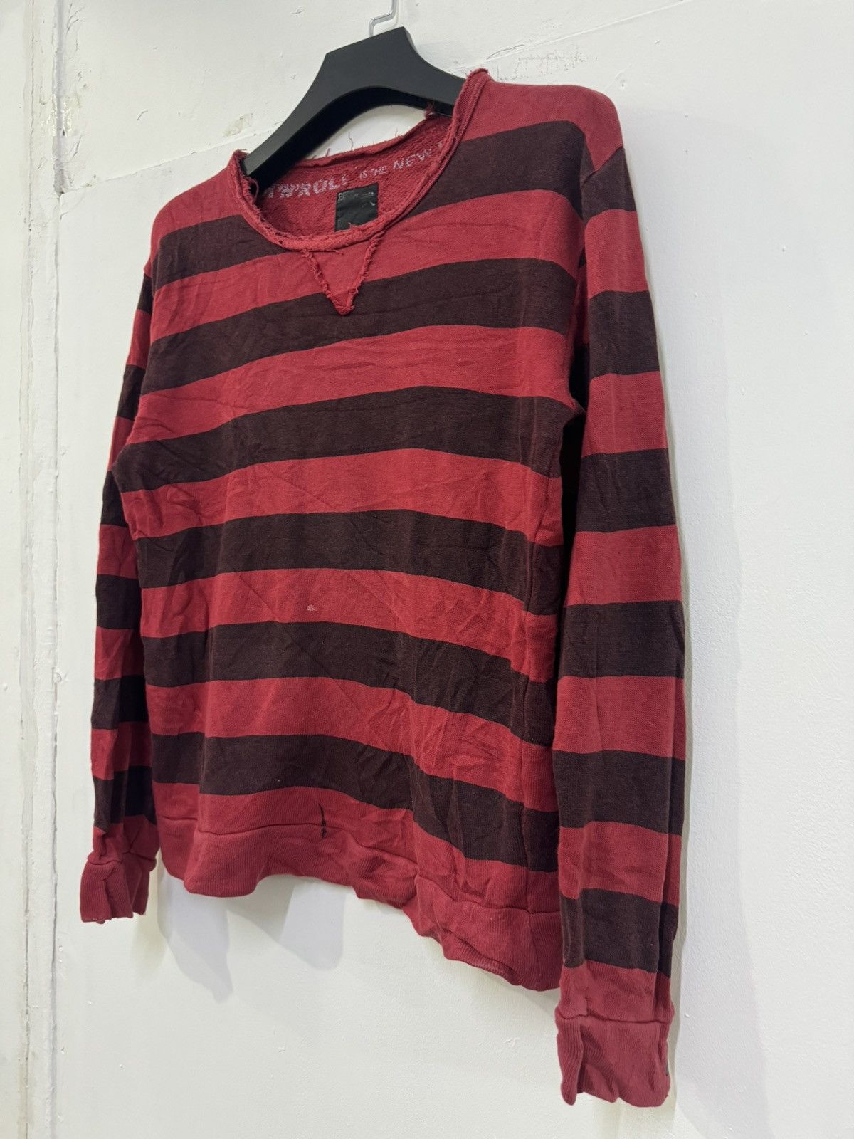 PPFM 💥 PPFM STRIPE RED BLACK GRUNGE DESTROYED DAMAGE KURT COBAIN Size US M / EU 48-50 / 2 - 4 Thumbnail