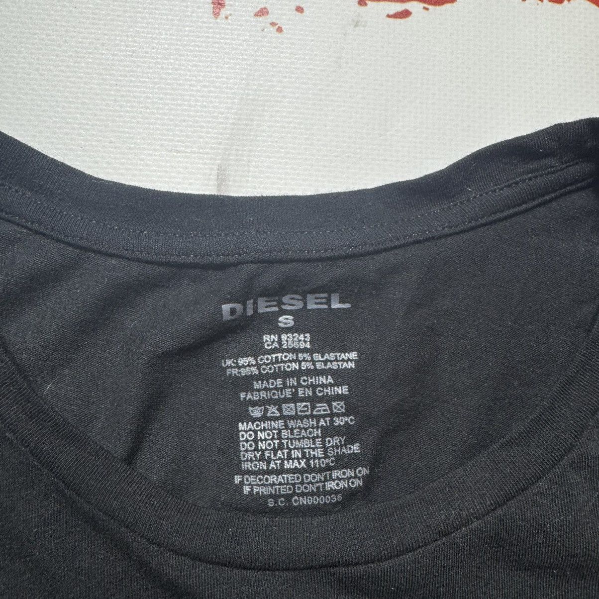Diesel × Vintage vintage basic diesel t shirt big logo cropped Size US S / EU 44-46 / 1 - 3 Thumbnail