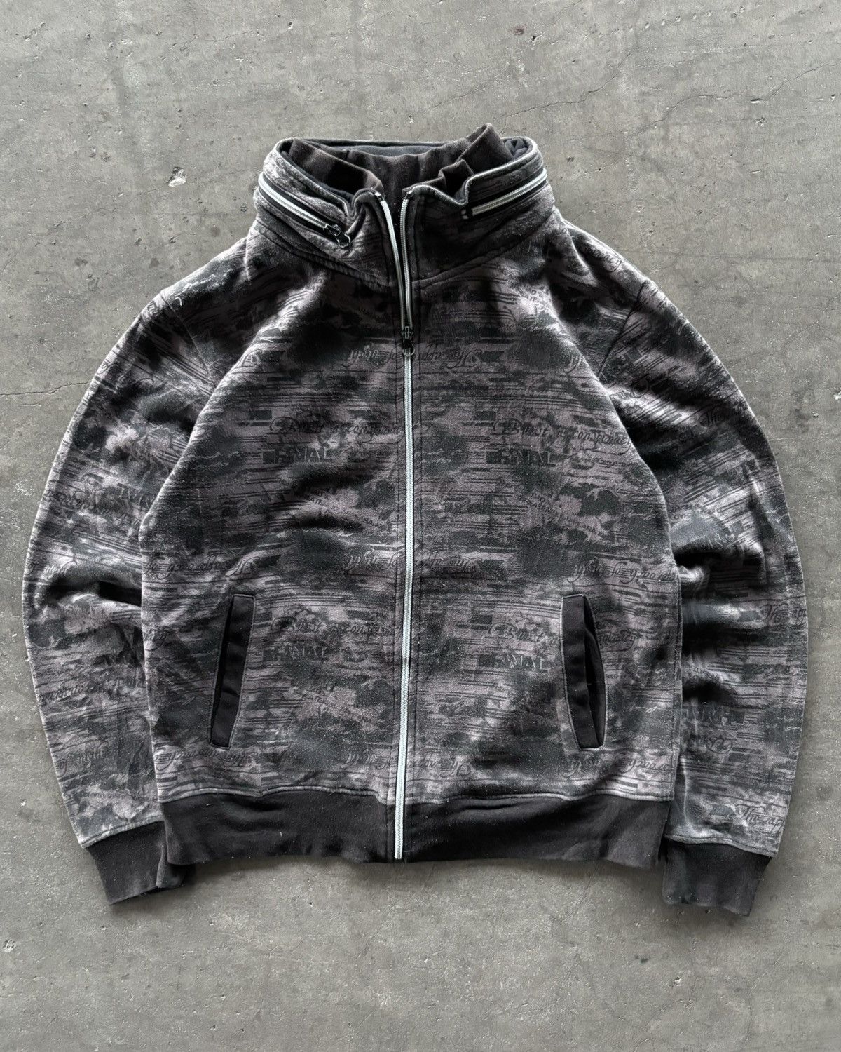 Le Grande Bleu (L.G.B.) L.G.B Bono Sweatshirt Hoodie | Grailed