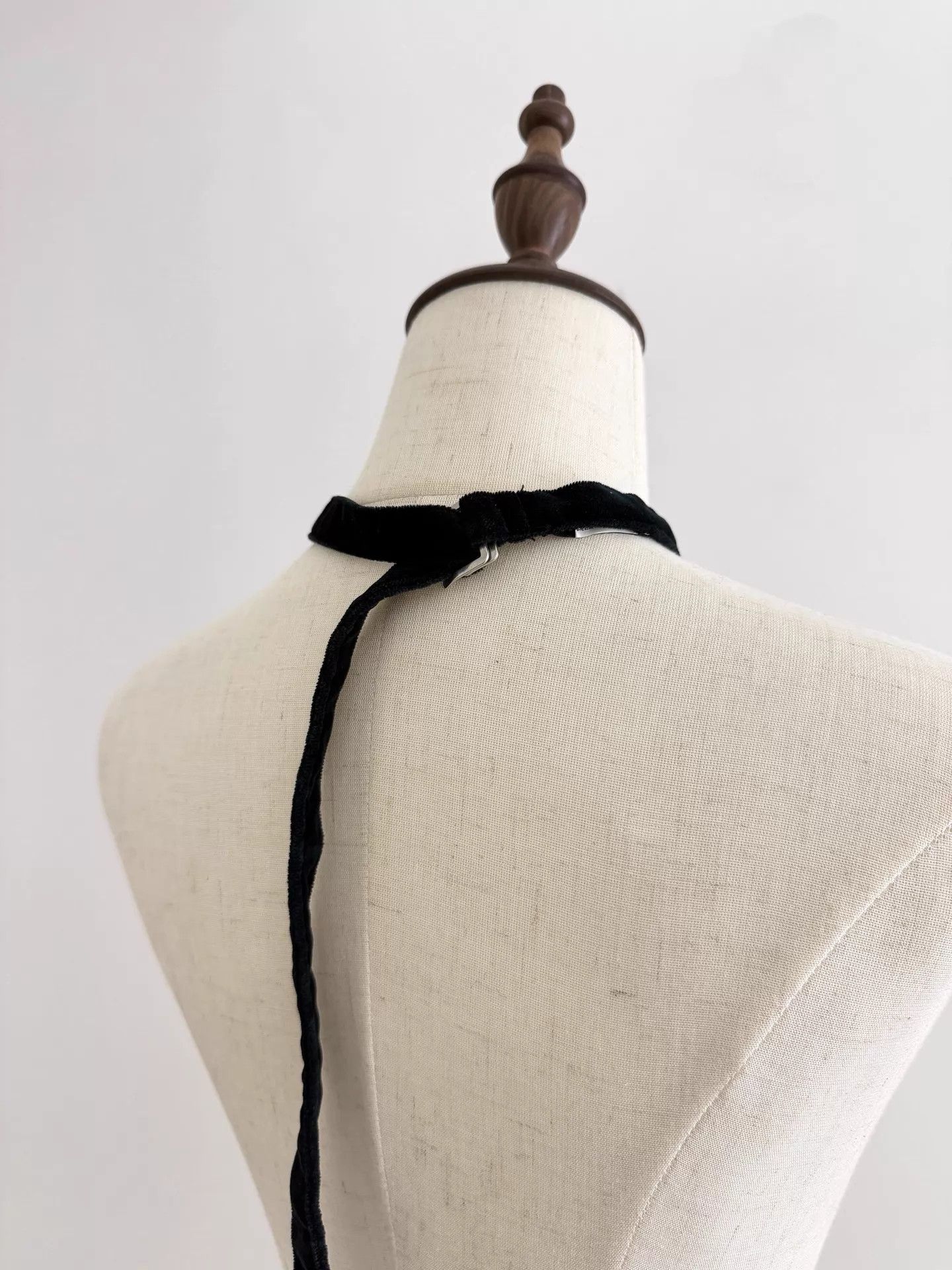 Comme des Garcons Comme des Garçons Black Velvet Metallic Studded Tie Size ONE SIZE - 6 Thumbnail
