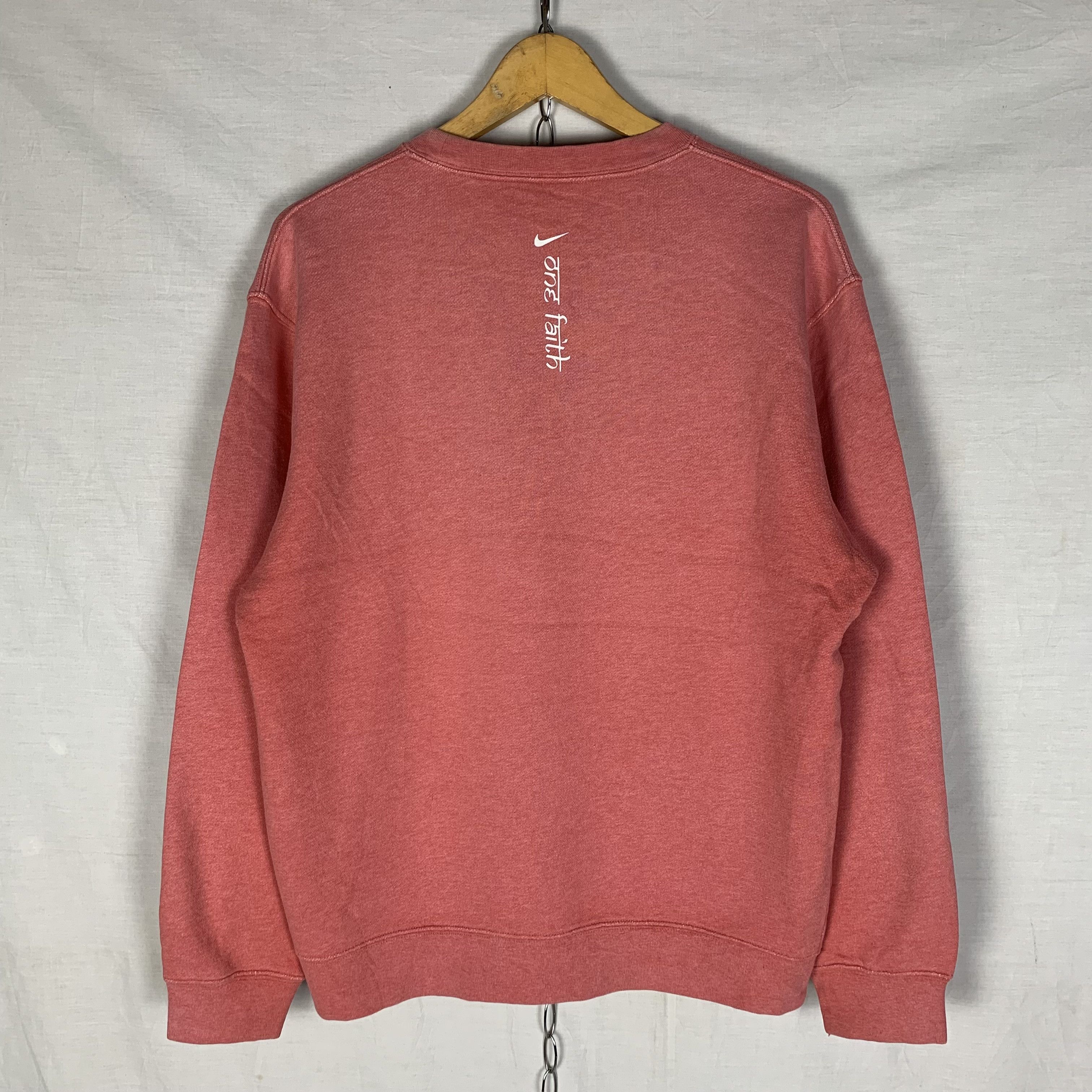 Nike Y2K Nike One Faith Sweatshirt Crewneck Size US L / EU 52-54 / 3 - 3 Thumbnail