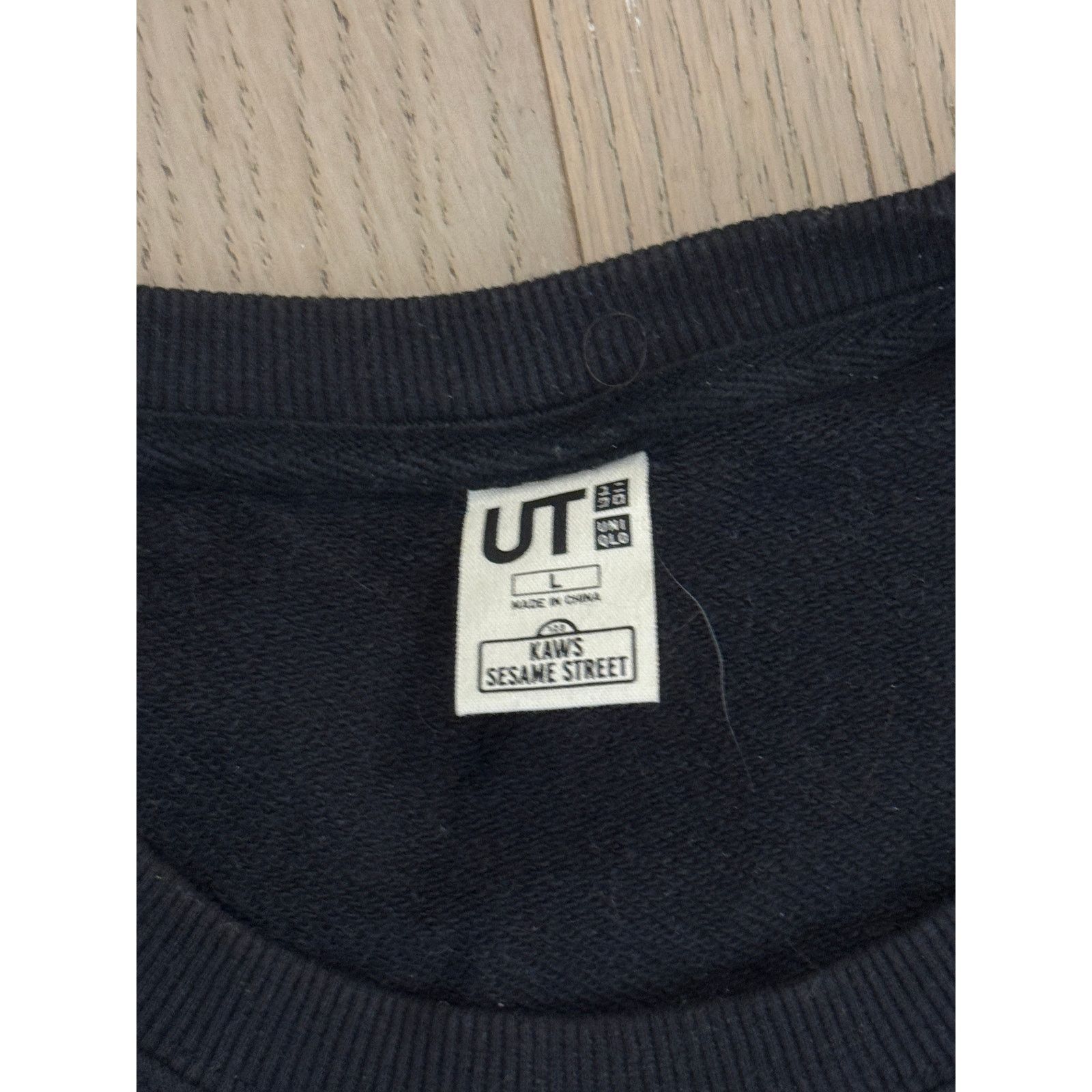 Kaws Uniqlo UT x KAWS Sesame Street XX Sweatshirt Black - Size L Size US M / EU 48-50 / 2 - 5 Thumbnail
