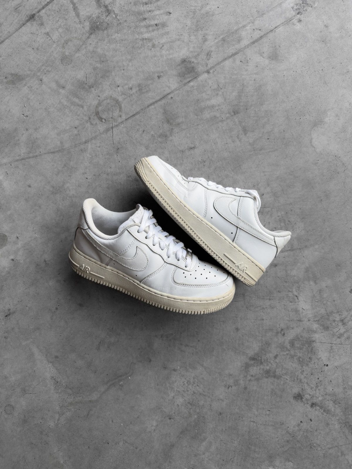 Nike Nike Air Force 1 - White Size 8 Size US 8 / IT 38 - 6 Thumbnail
