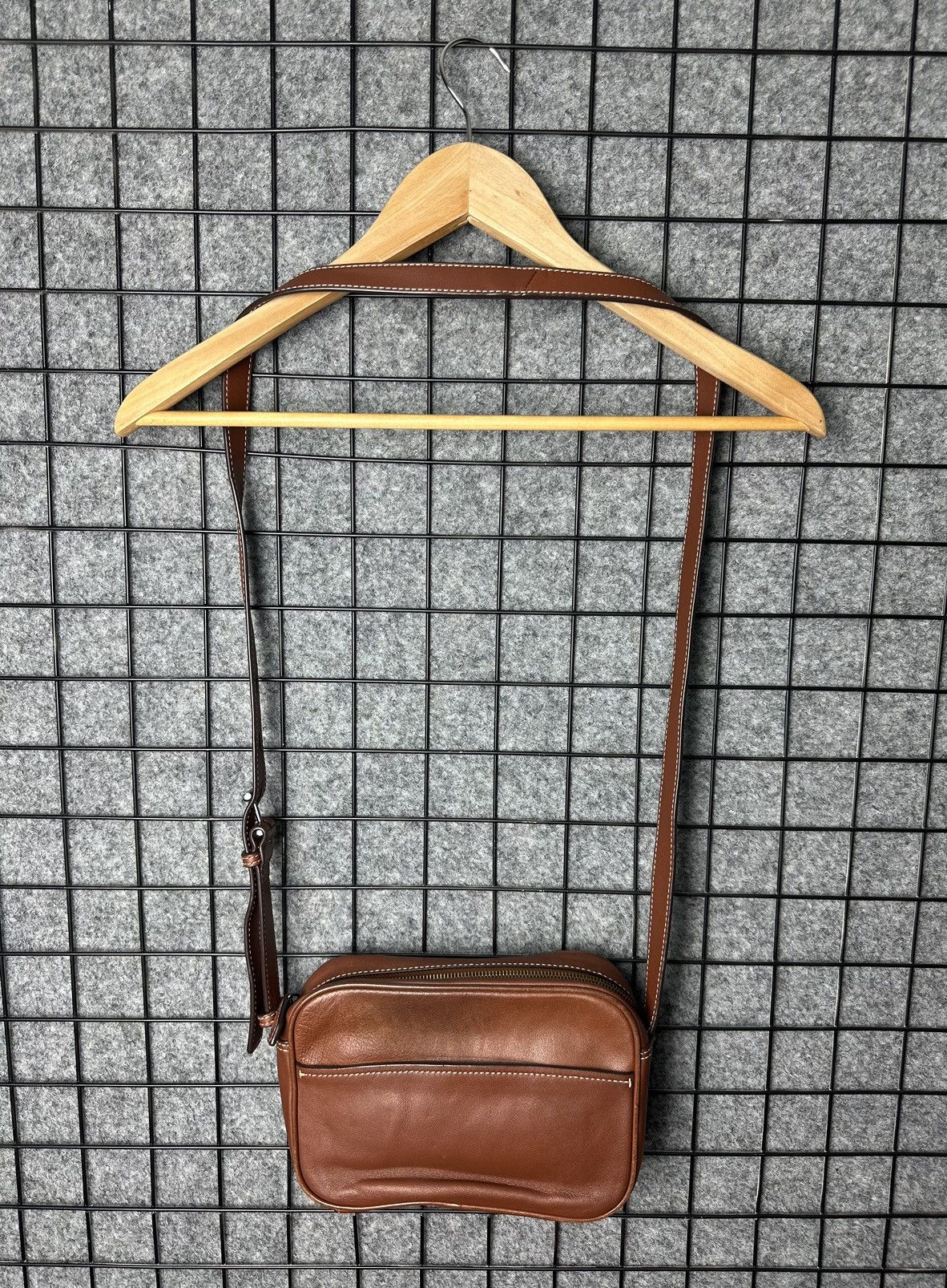 Genuine Leather Massimo Dutti Genuine Leather Crossbody Bag Size OS Size ONE SIZE - 5 Thumbnail