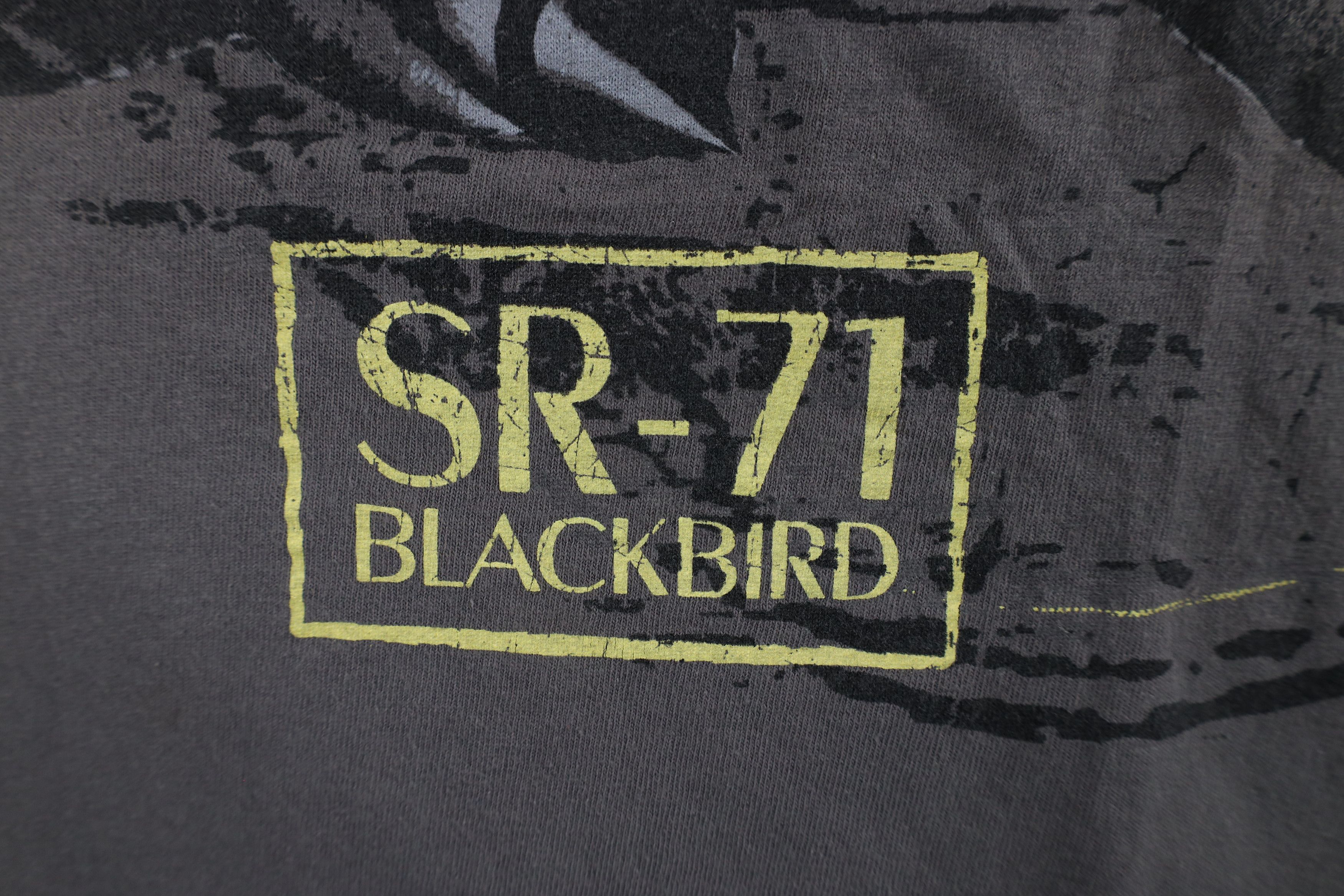 Vintage Vintage 90s Streetwear SR-71 Blackbird Fighter Jet T-Shirt Size US L / EU 52-54 / 3 - 5 Thumbnail