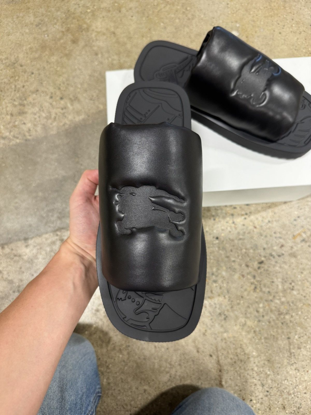 Burberry Burberry EKD Slab Leather Sandals Slides NEW 900$ Size US 10 / EU 43 - 2 Thumbnail