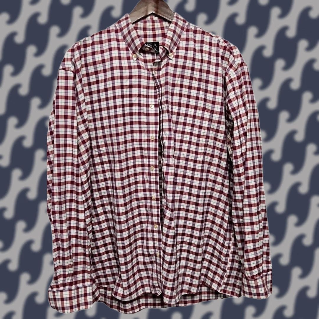 Jos. A. Bank Jos A Bank Traveler’s Collection Plaid Button Down Shirt Men’s XL 100% Cotton Red Plaid Button-Up Adult Men Size US XL / EU 56 / 4 - 1 Thumbnail