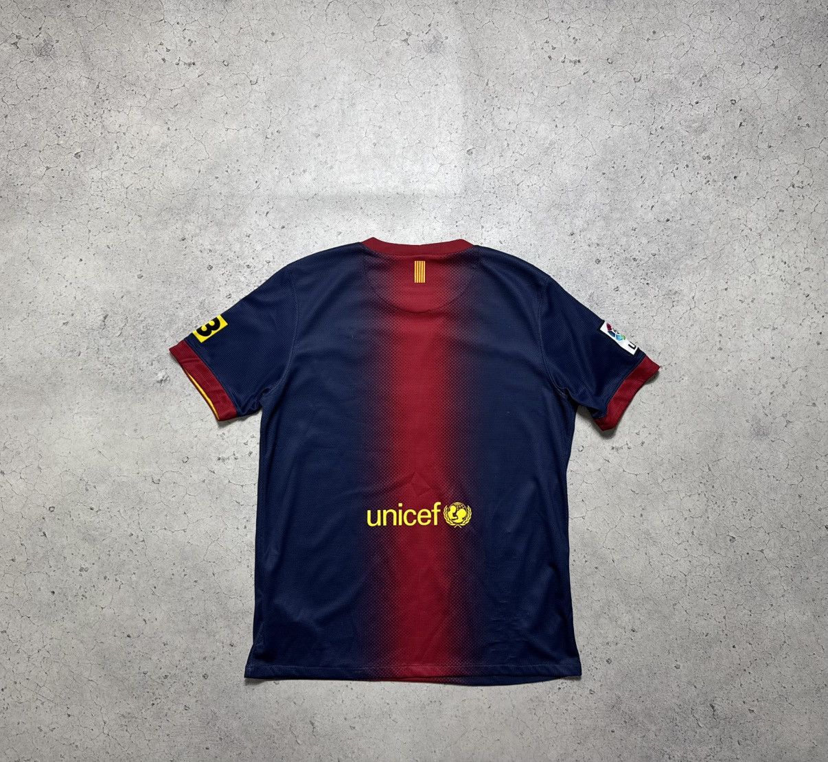 Nike Nike FC Barcelona 2012/2013 Vintage Soccer Jersey Size US S / EU 44-46 / 1 - 12 Thumbnail