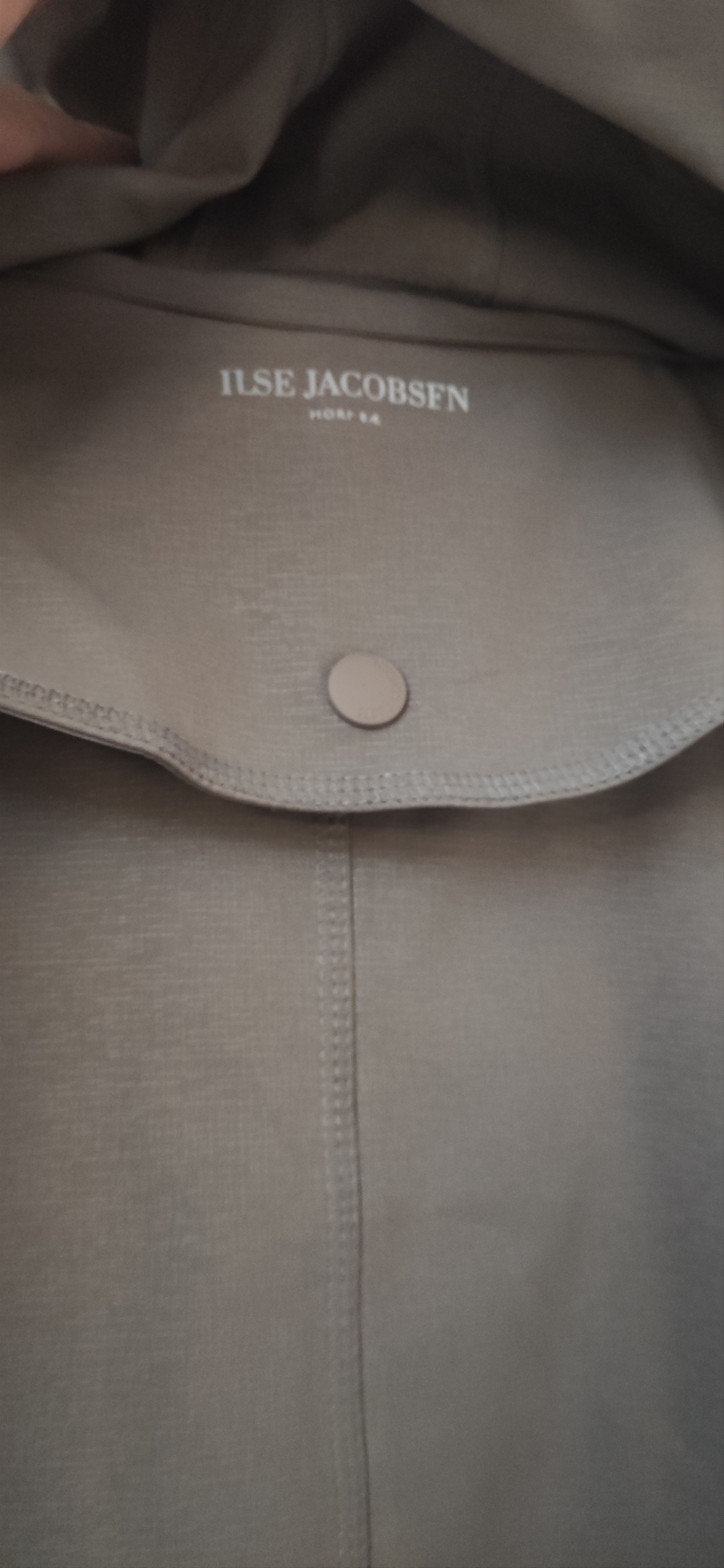 Ilse Jacobsen The women's rain jacket Ilse Jacobsen Size M / US 6-8 / IT 42-44 - 11 Thumbnail