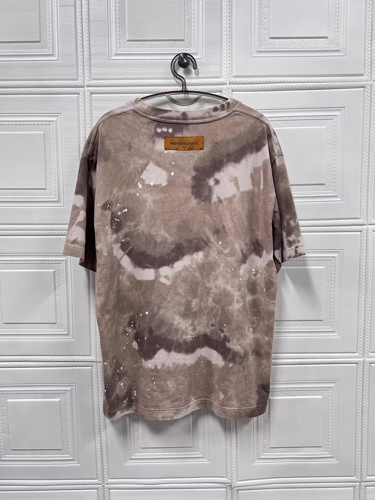 Louis Vuitton LV gray brown tie-dye short sleeve tee L 99 new Size US L / EU 52-54 / 3 - 2 Thumbnail