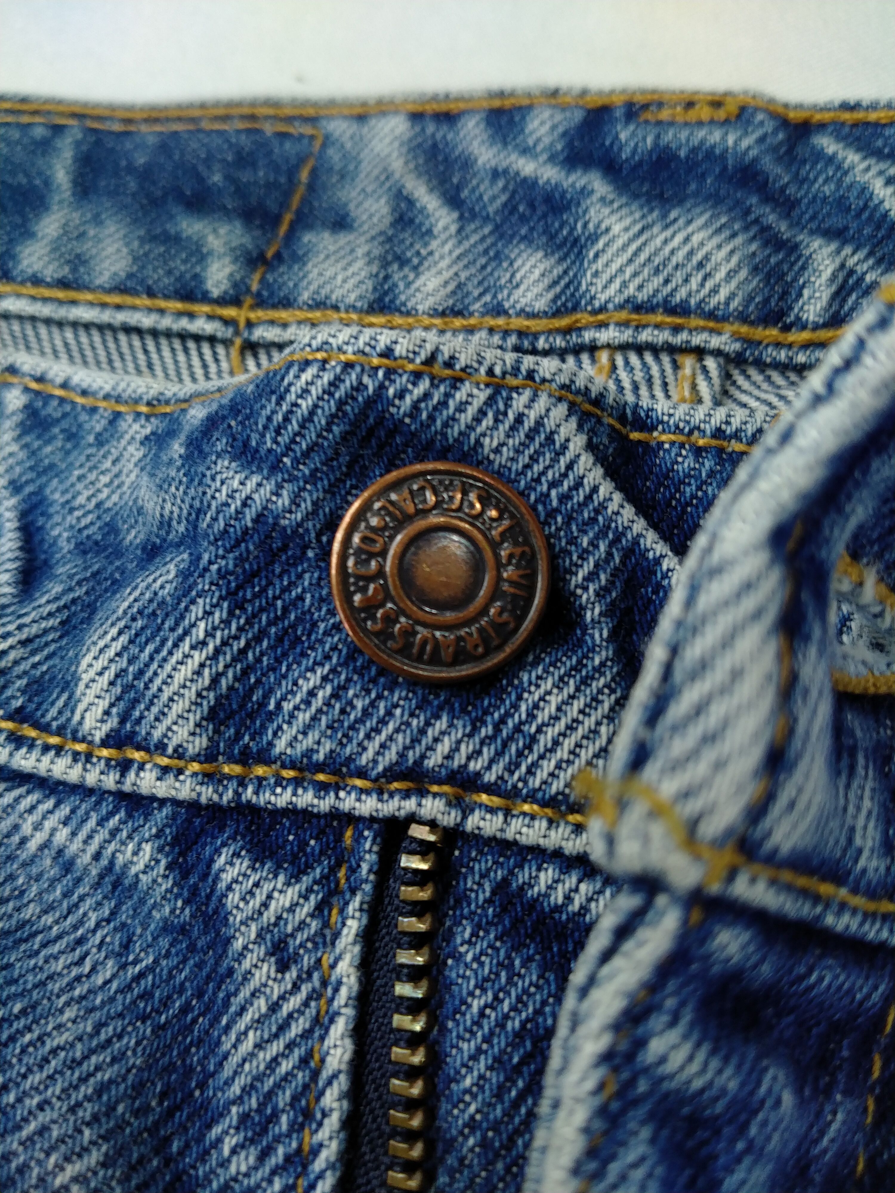 Levi's Blue Wash Vintage Levi's 505 Orange Tab Denim 35x30.5 JN433 Size US 35 - 8 Thumbnail