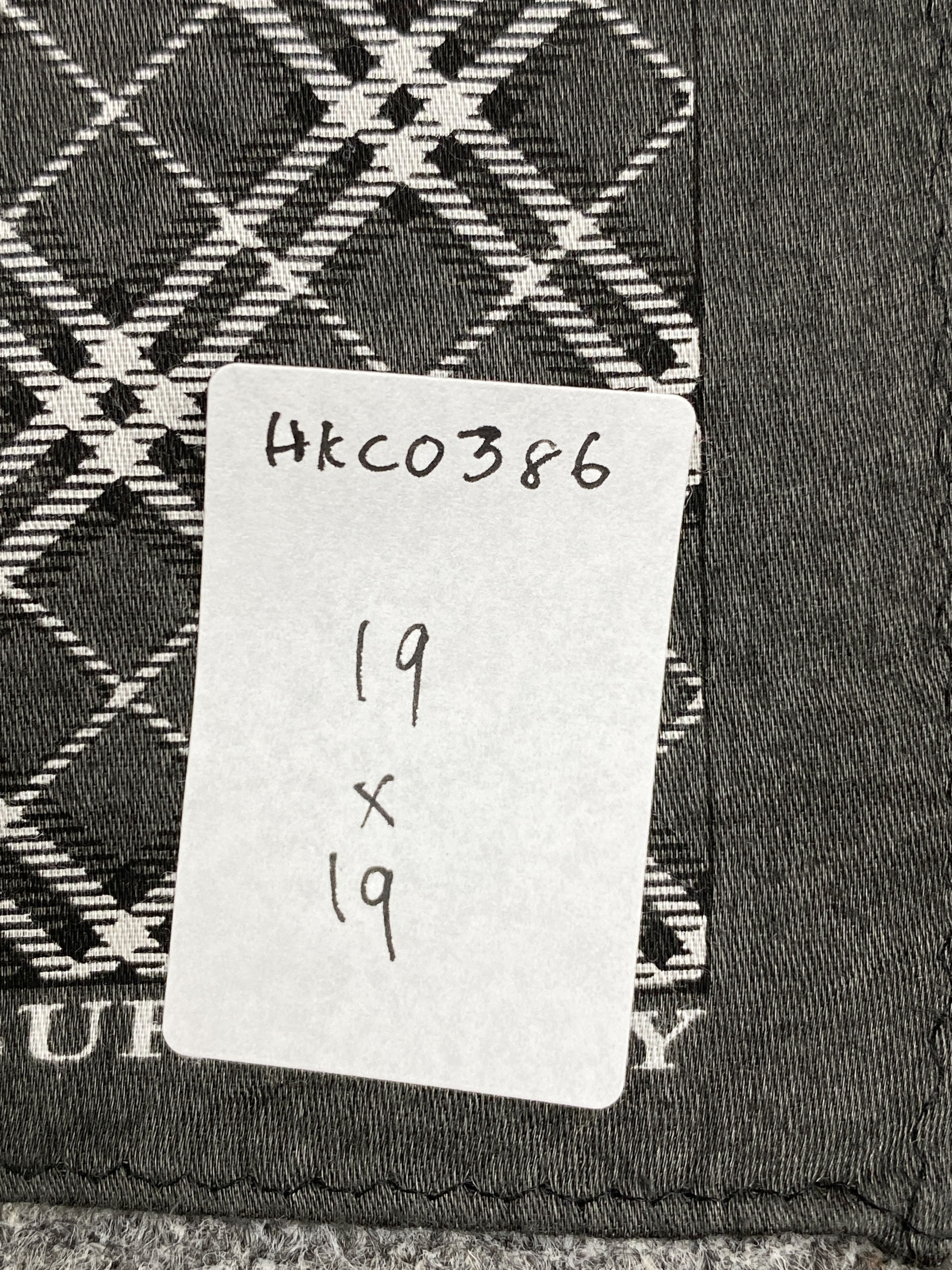 Burberry Burberry Handkerchief / Bandana / Neckerchief HKC0386 Size ONE SIZE - 7 Thumbnail